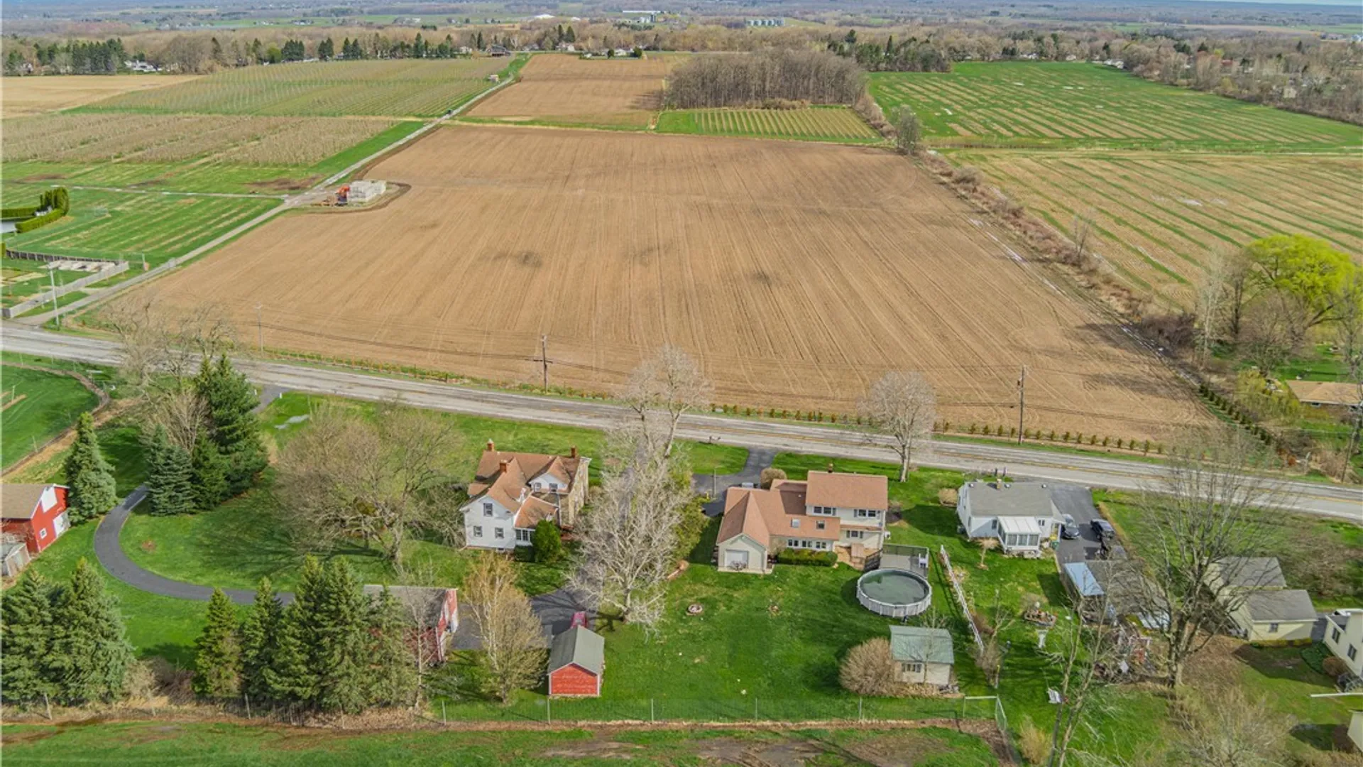 Property at 7406 Chestnut Ridge Rd, Lockport Town, NY 14094 42