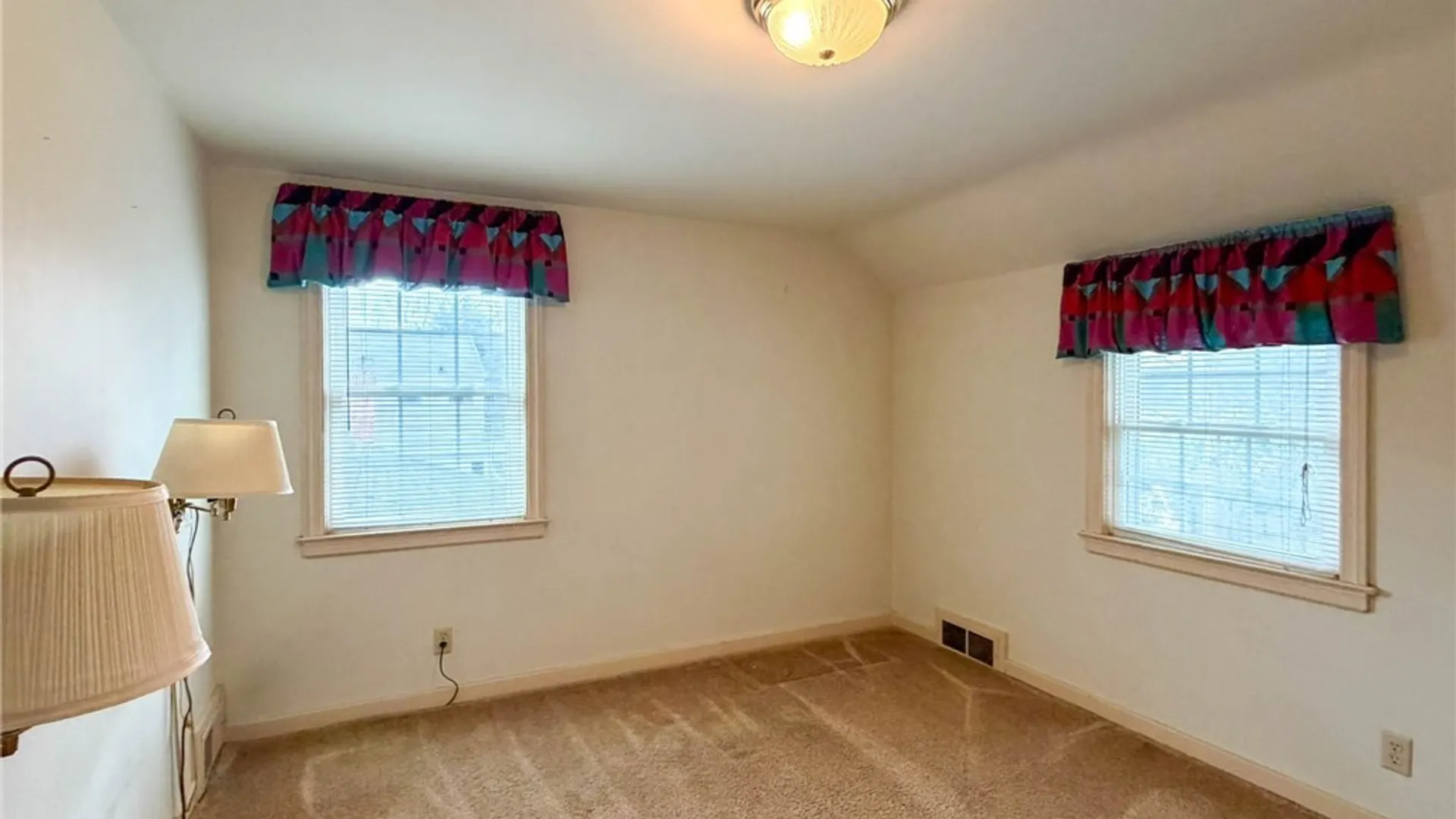 Property at 12 Windsor Terrace, New Hartford, NY 13413 33