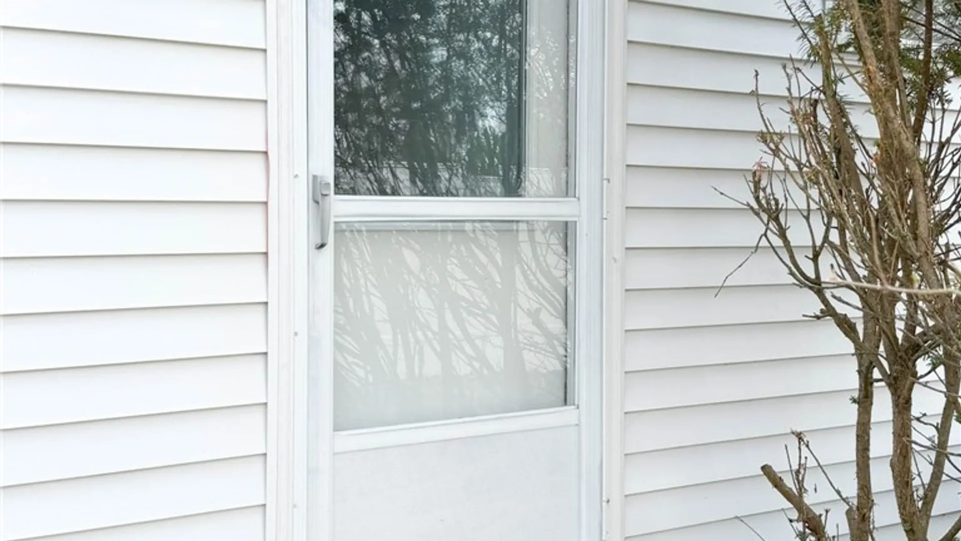 Property at 12 Windsor Terrace, New Hartford, NY 13413 43