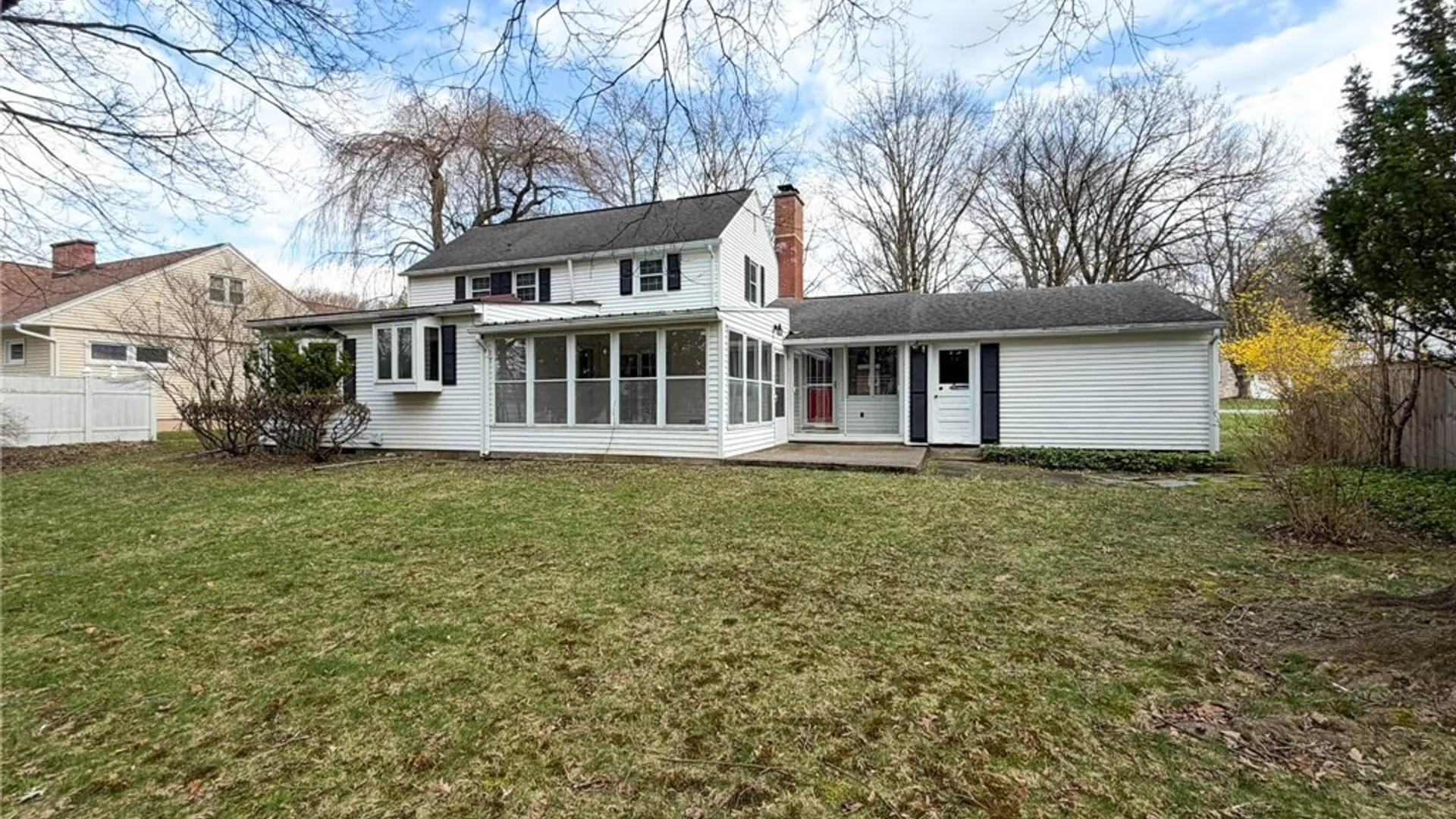 Property at 12 Windsor Terrace, New Hartford, NY 13413 45