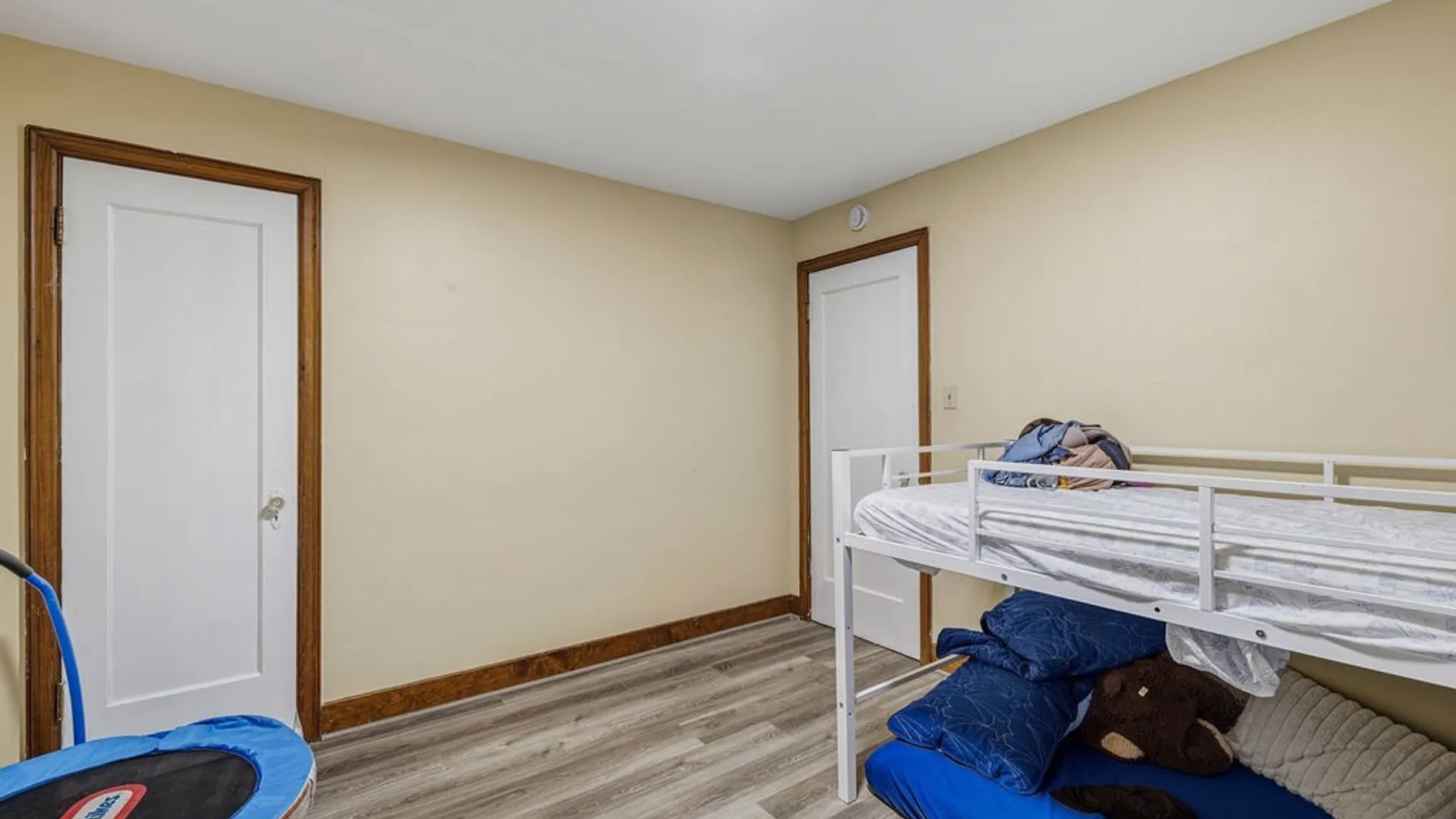 Property at 474 22nd Street, Niagara Falls, NY 14303 10