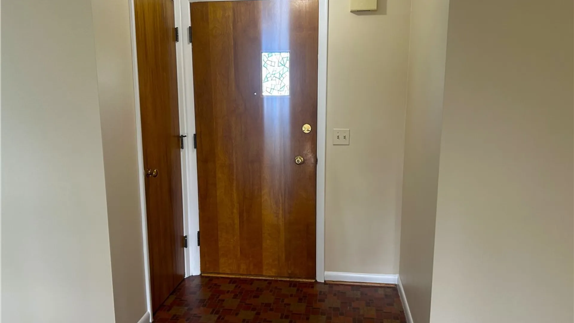 Property at 99 Howedale Drive, Greece, NY 14616 12