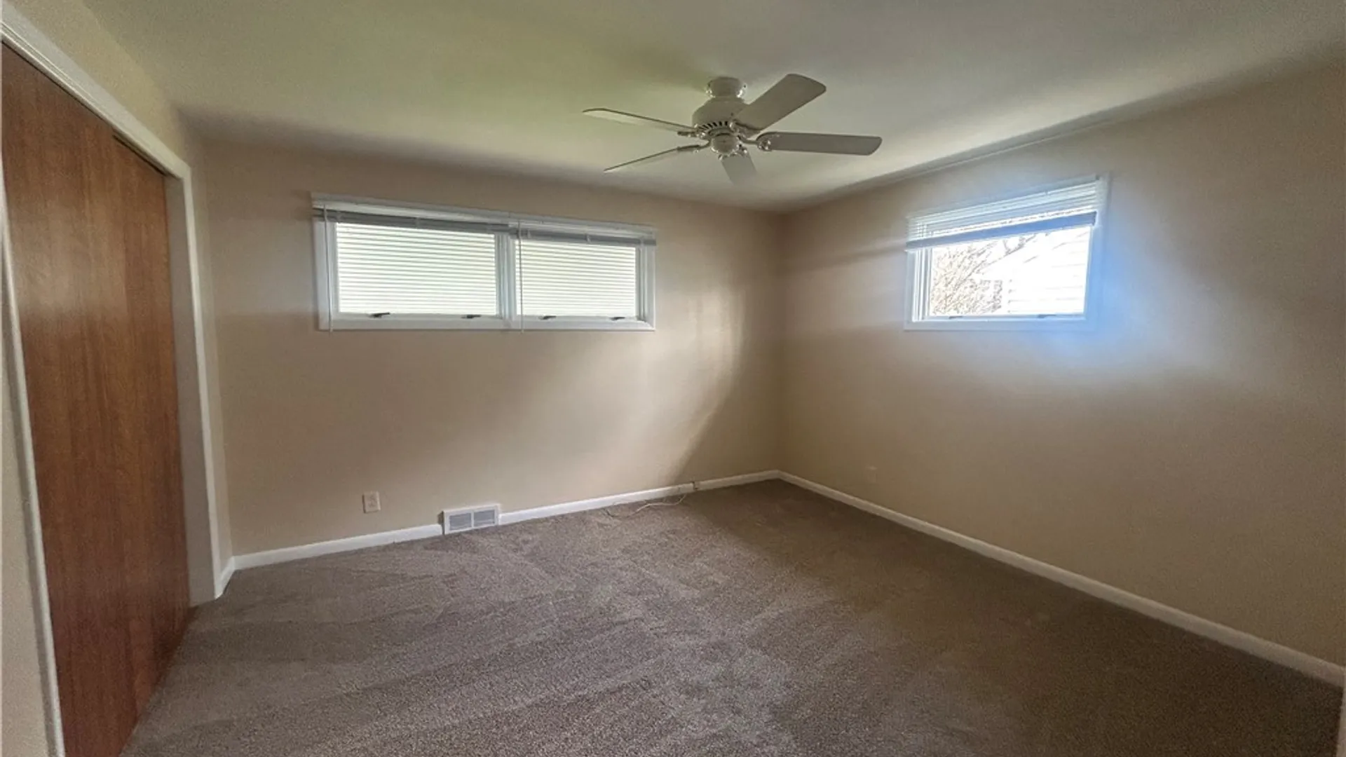 Property at 99 Howedale Drive, Greece, NY 14616 17