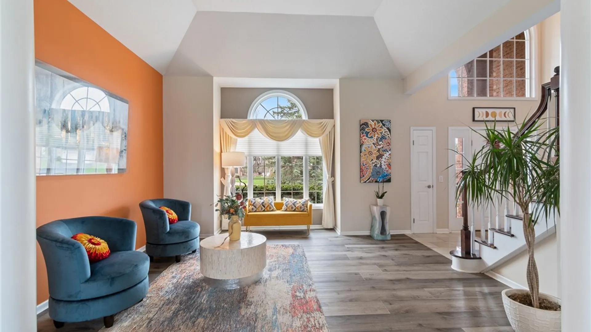 Property at 19 Brunson Way, Perinton, NY 14526 10