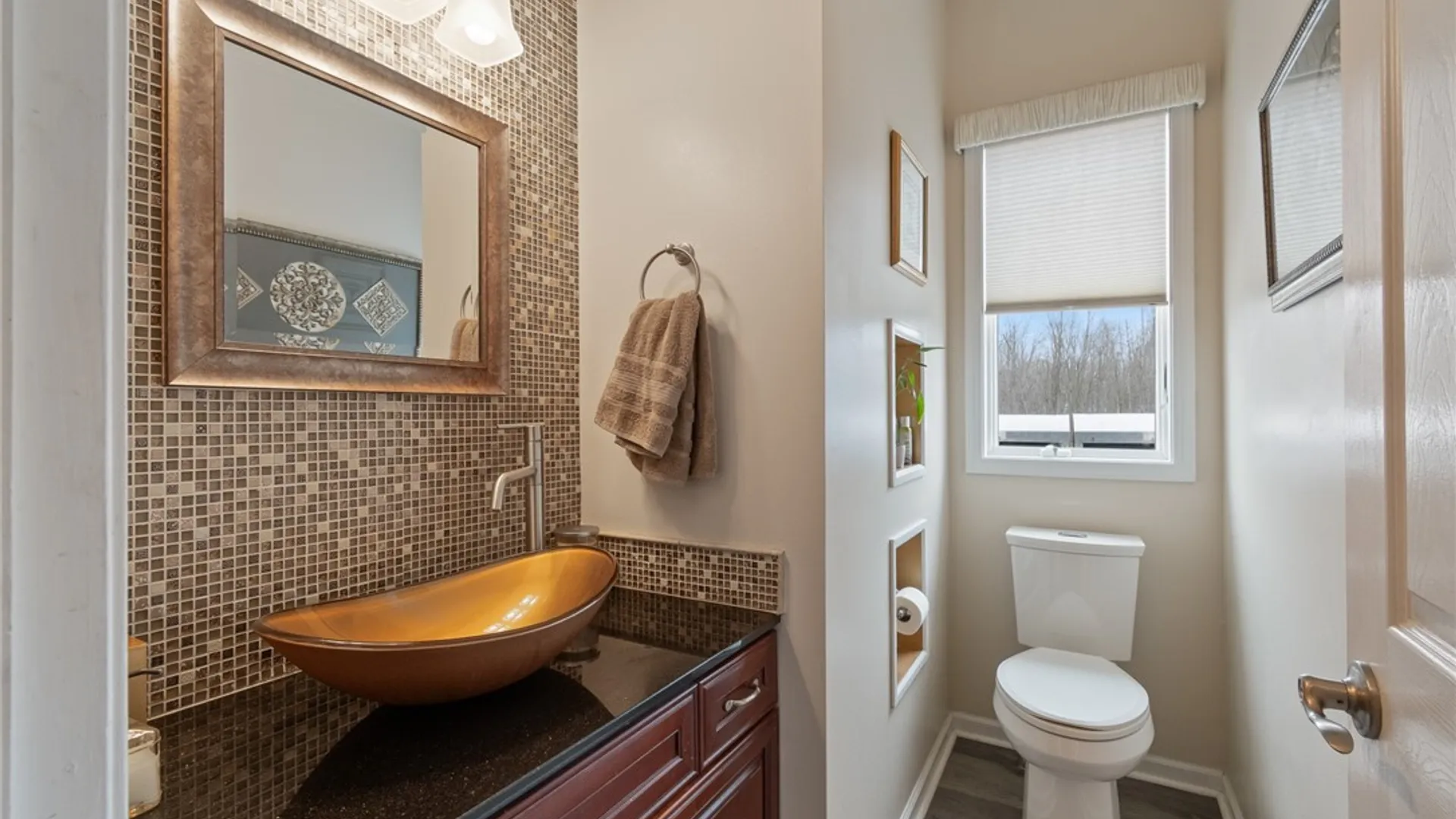 Property at 19 Brunson Way, Perinton, NY 14526 20