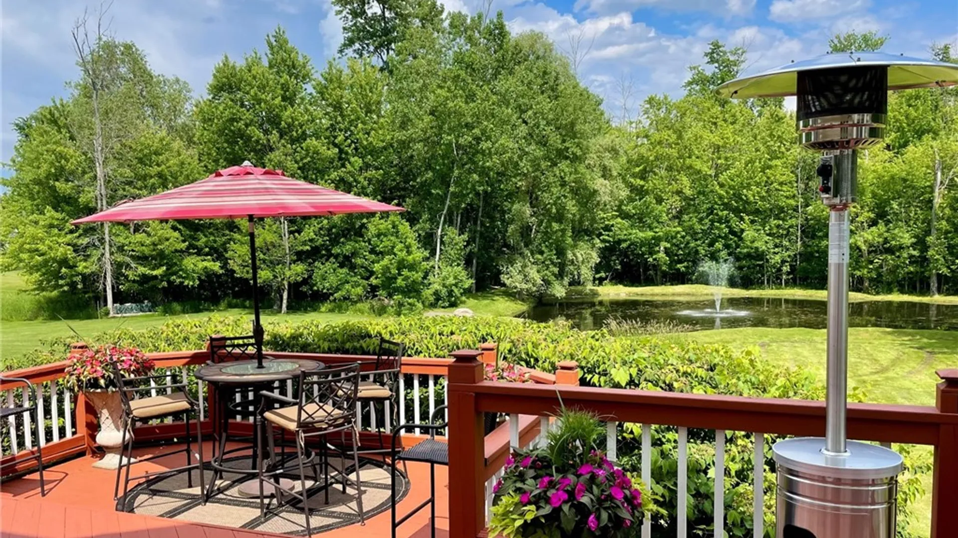 Property at 19 Brunson Way, Perinton, NY 14526 35