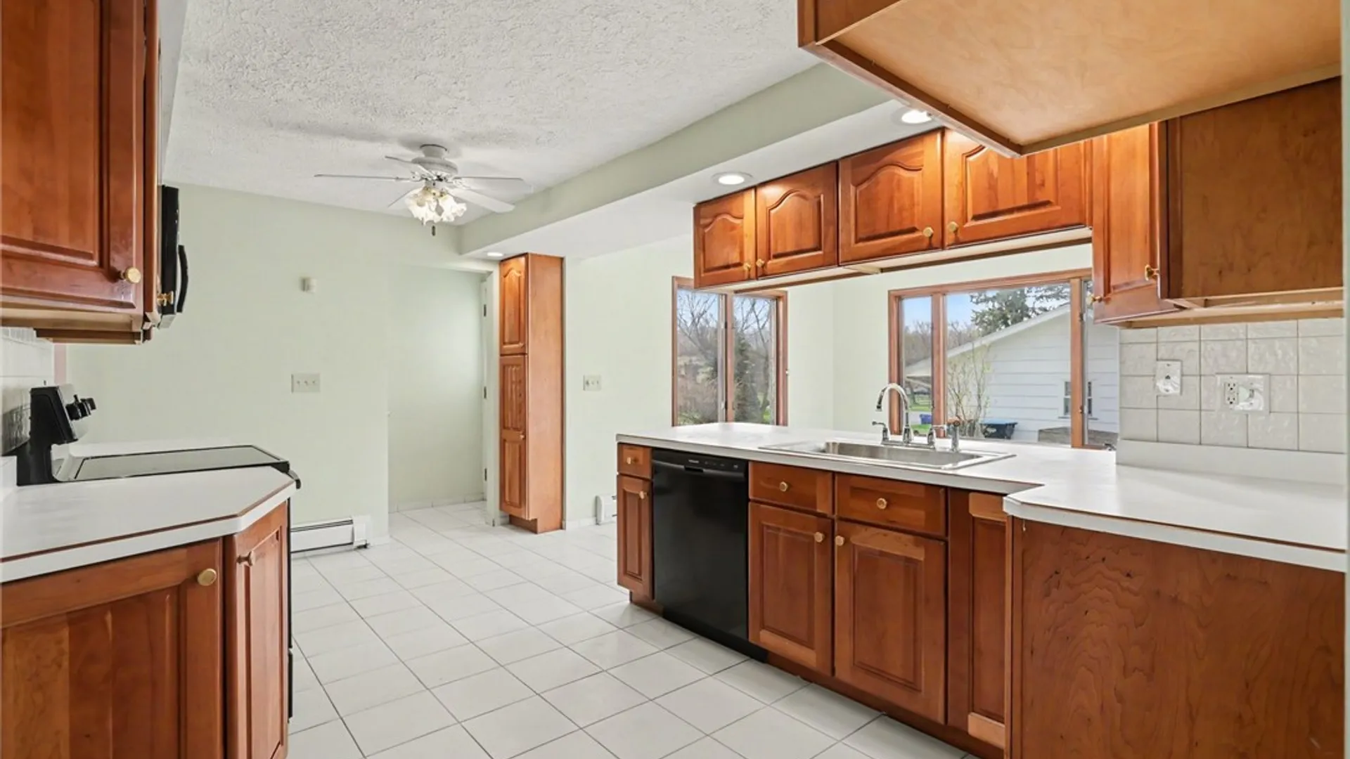 Property at 37 Nurmi Drive, Greece, NY 14616 10