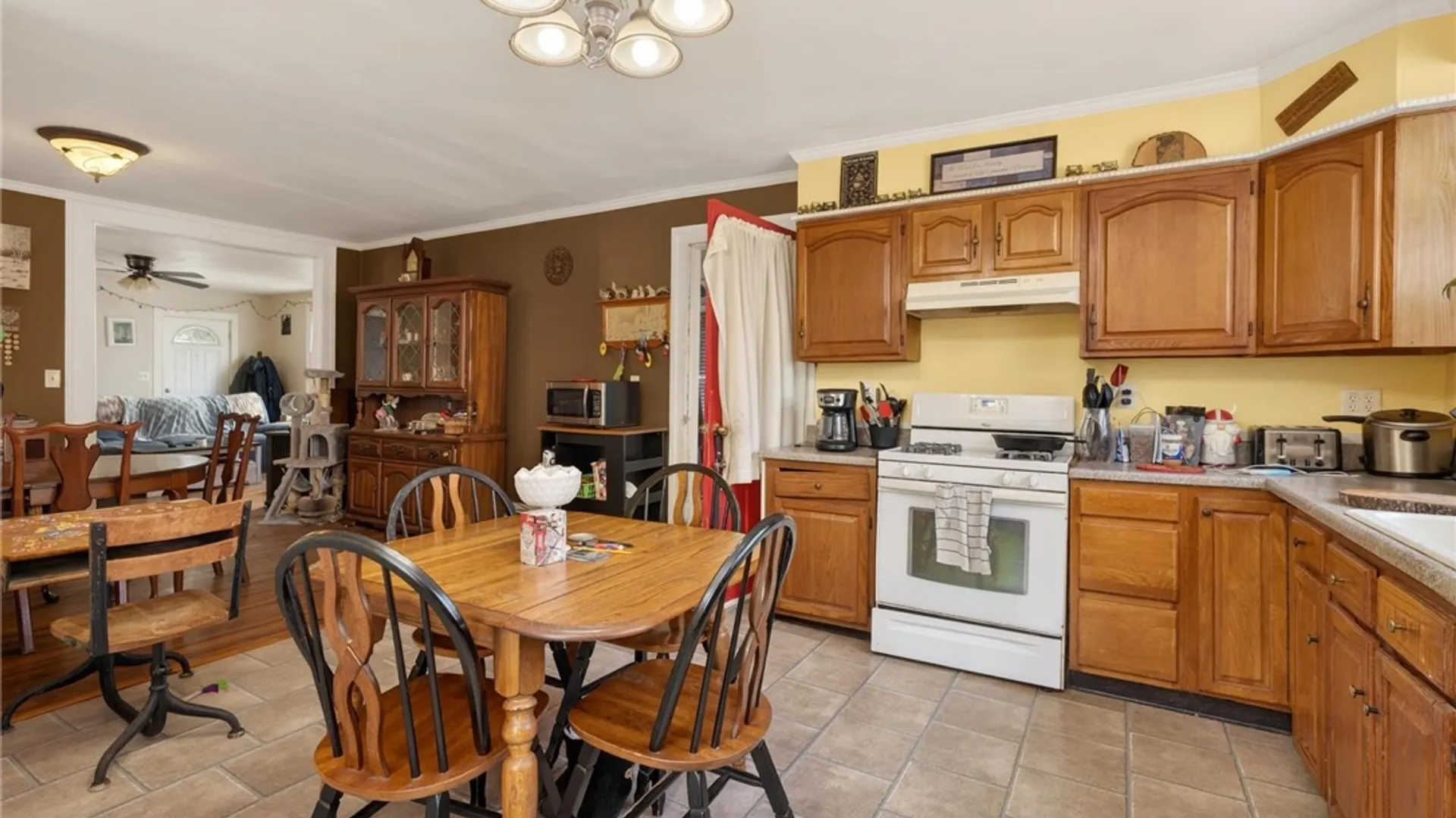 Property at 31 Church Street, Phelps, NY 14532 16