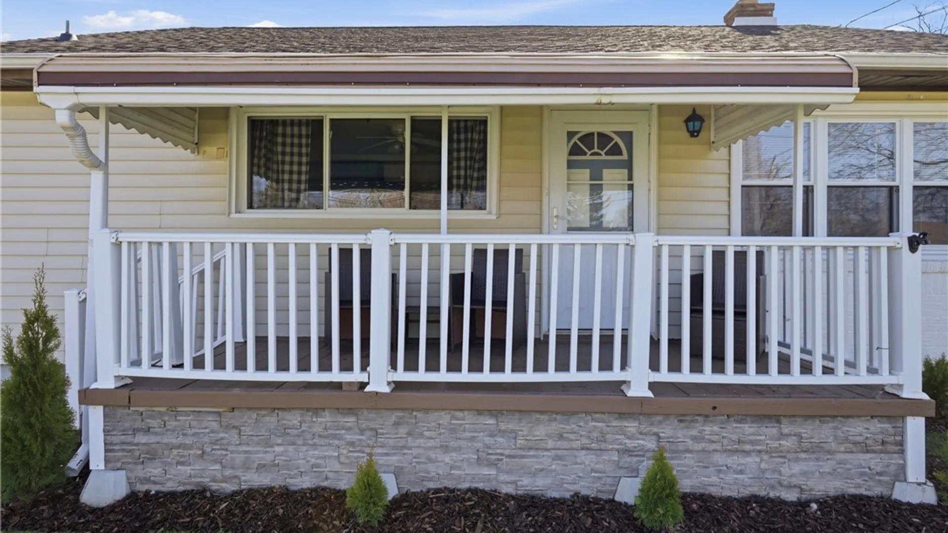 Property at 28 Covington Drive, West Seneca, NY 14220 4