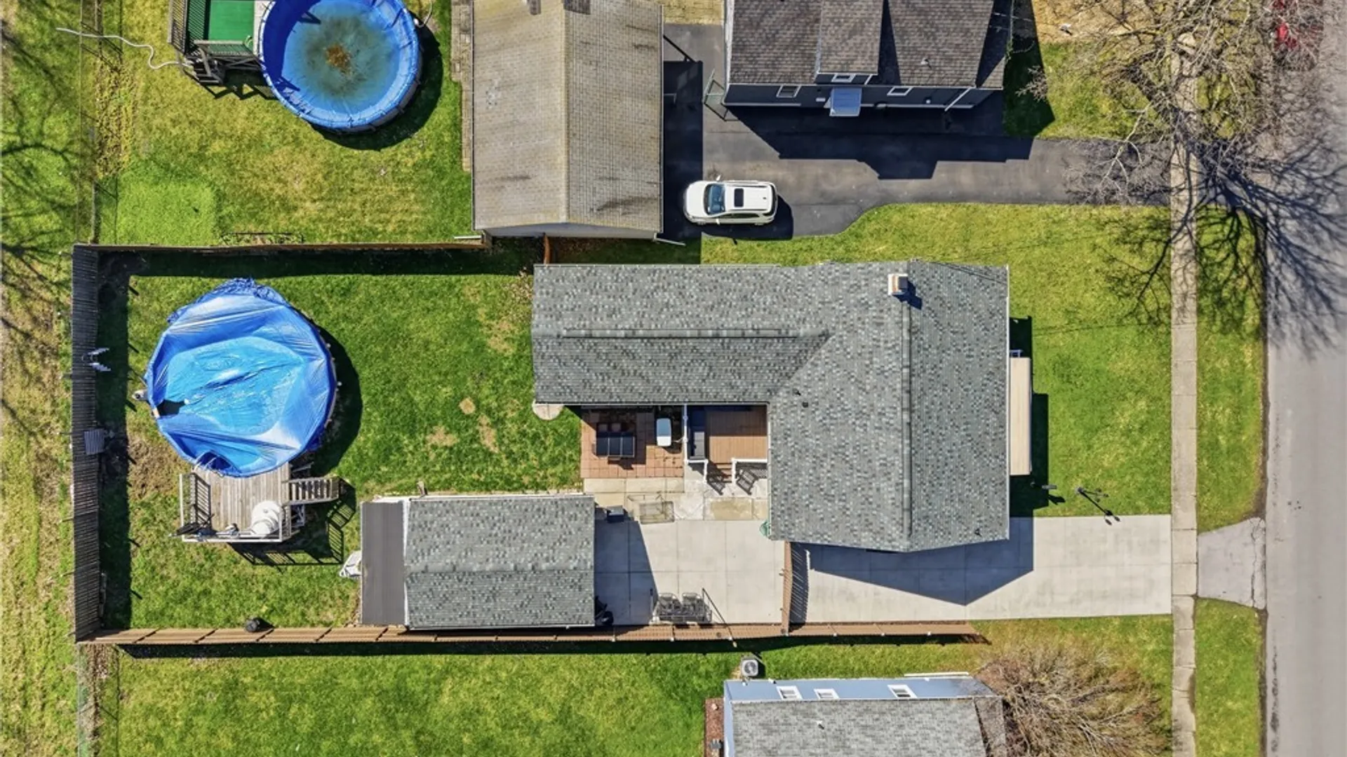 Property at 28 Covington Drive, West Seneca, NY 14220 44