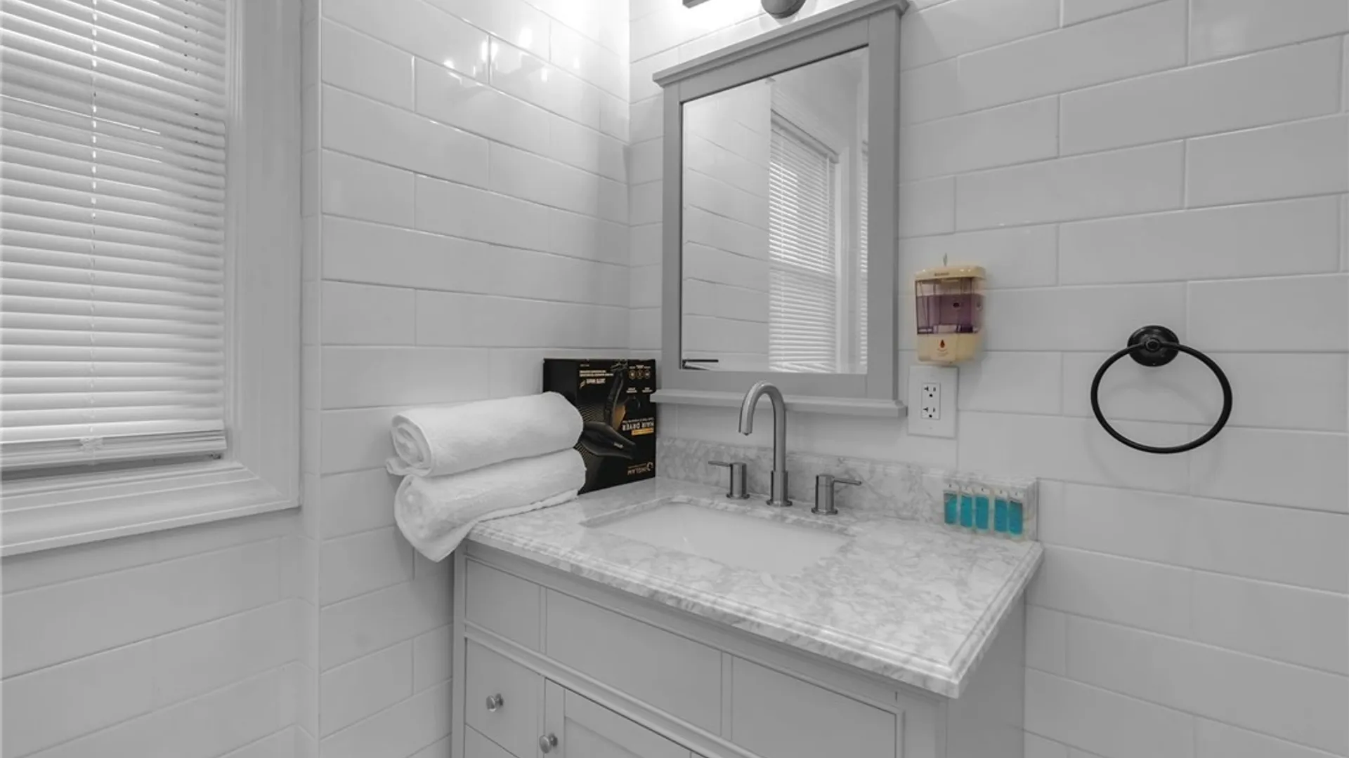 Property at 549 15th Street, Niagara Falls, NY 14301 16