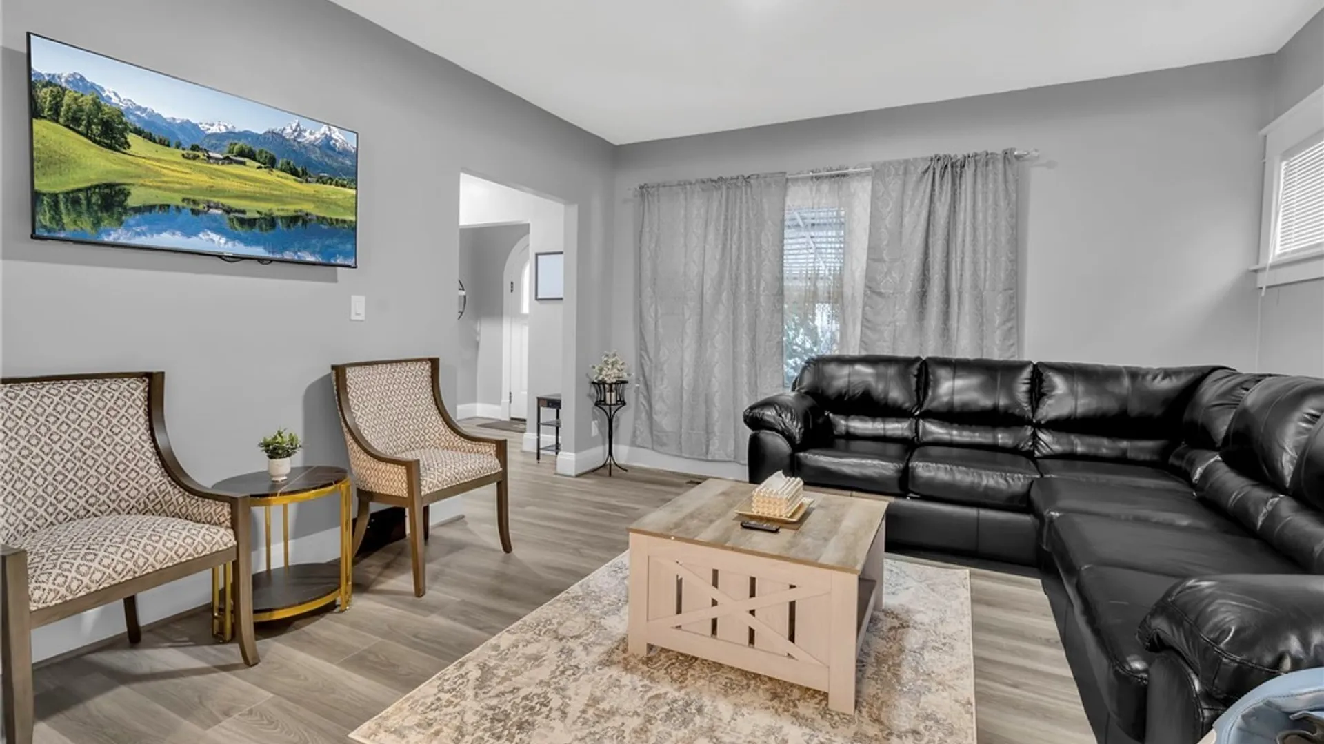 Property at 549 15th Street, Niagara Falls, NY 14301 5