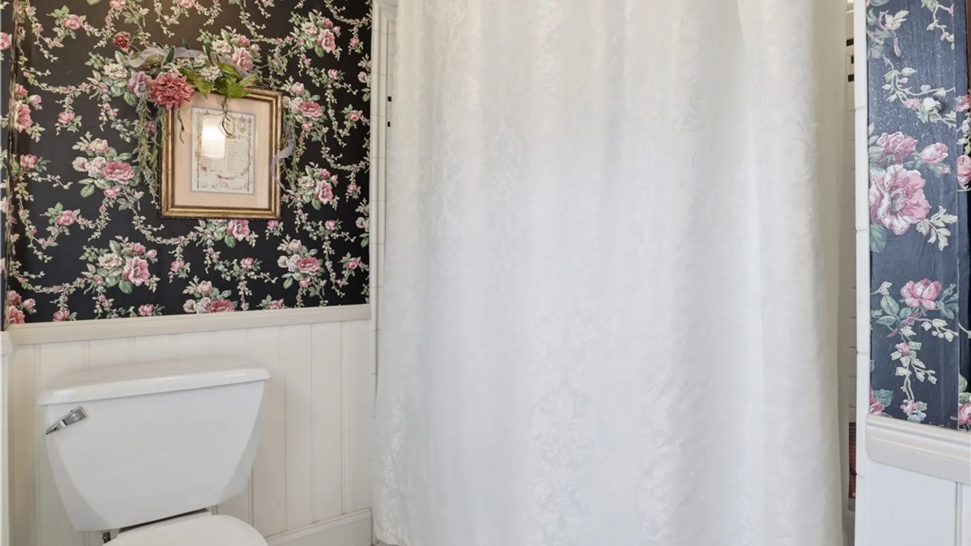 Property at 235 Robinson Street, North Tonawanda, NY 14120 28