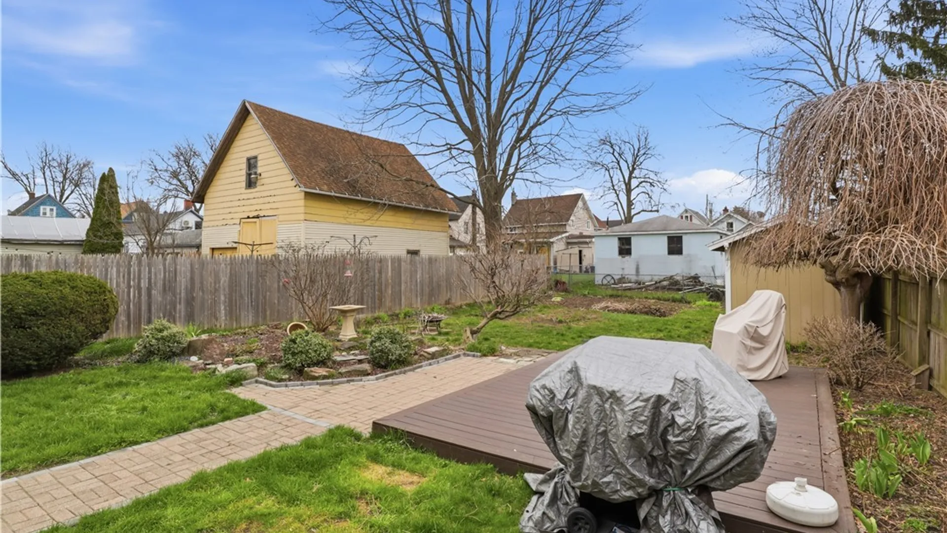 Property at 235 Robinson Street, North Tonawanda, NY 14120 33