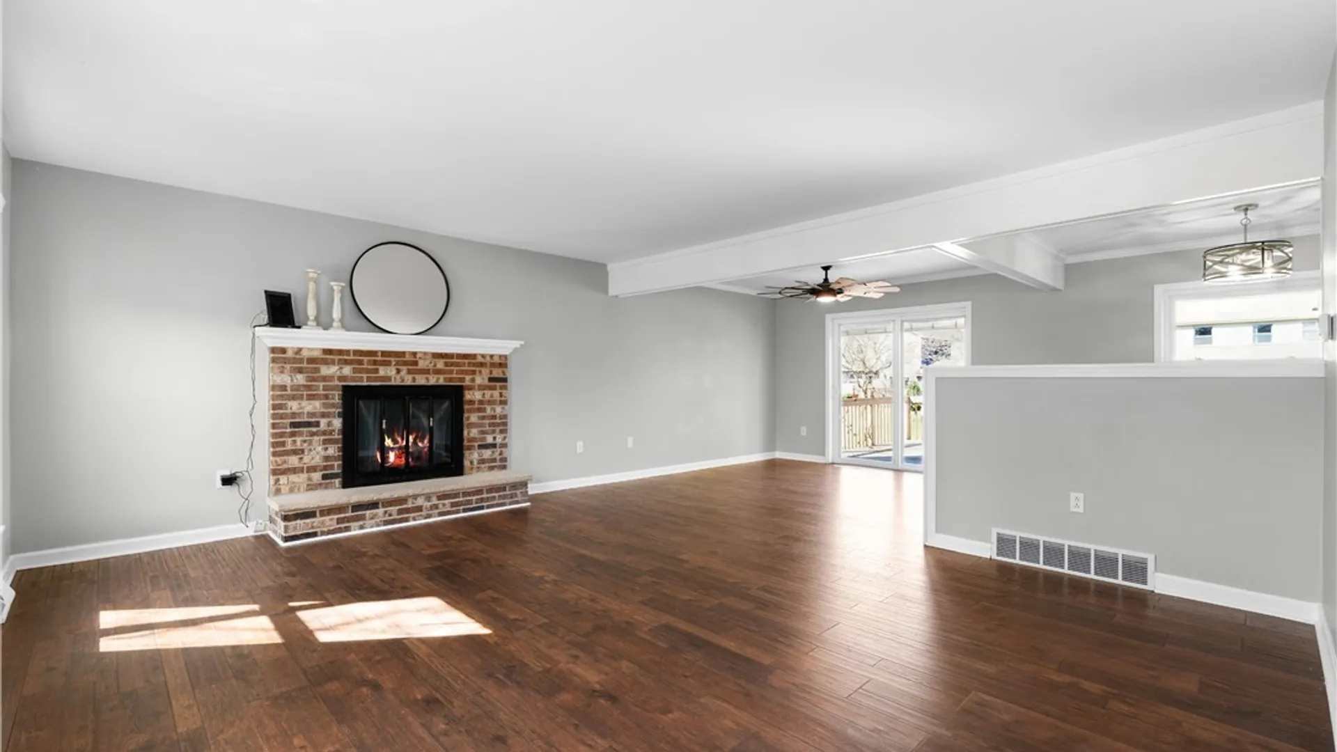 Property at 8611 Fieldway Lane, Cicero, NY 13039 11