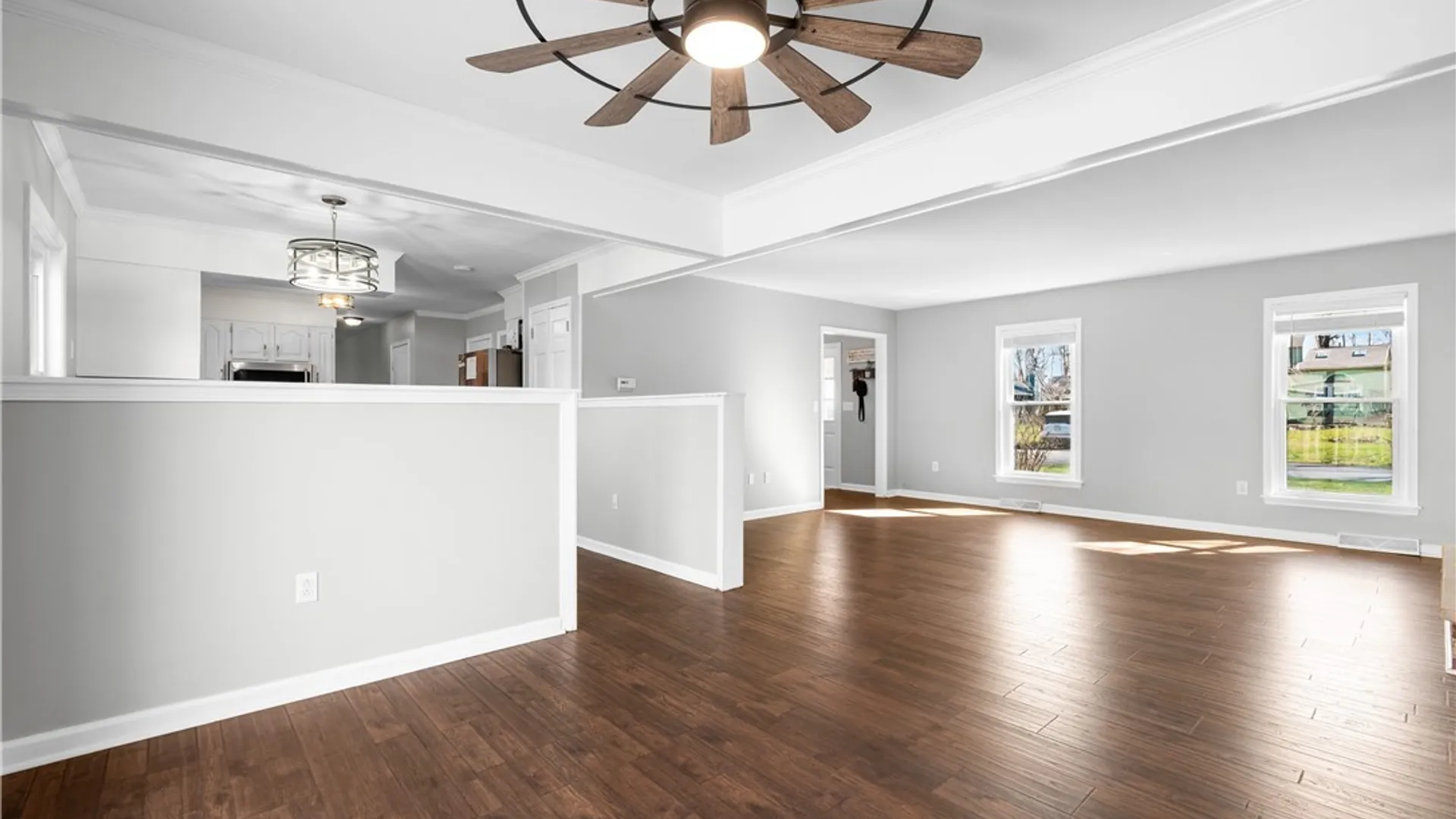 Property at 8611 Fieldway Lane, Cicero, NY 13039 16