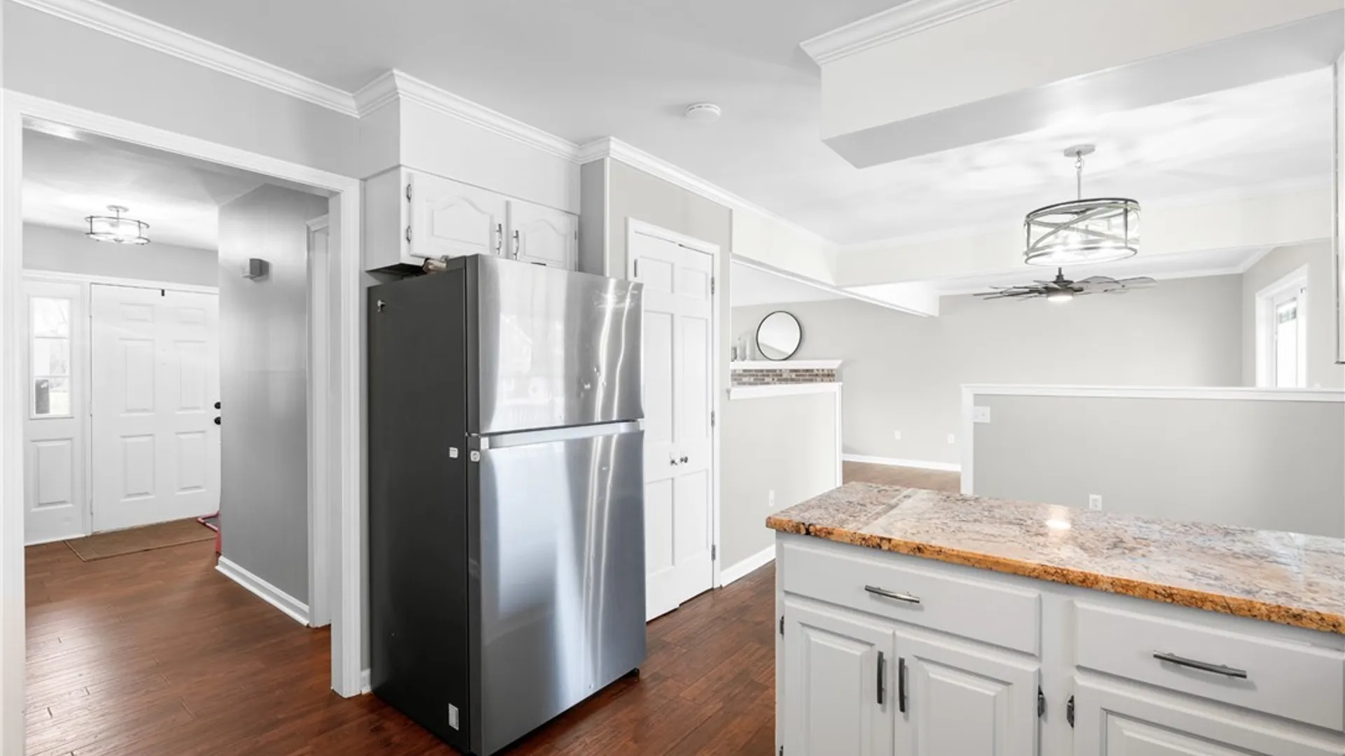 Property at 8611 Fieldway Lane, Cicero, NY 13039 23