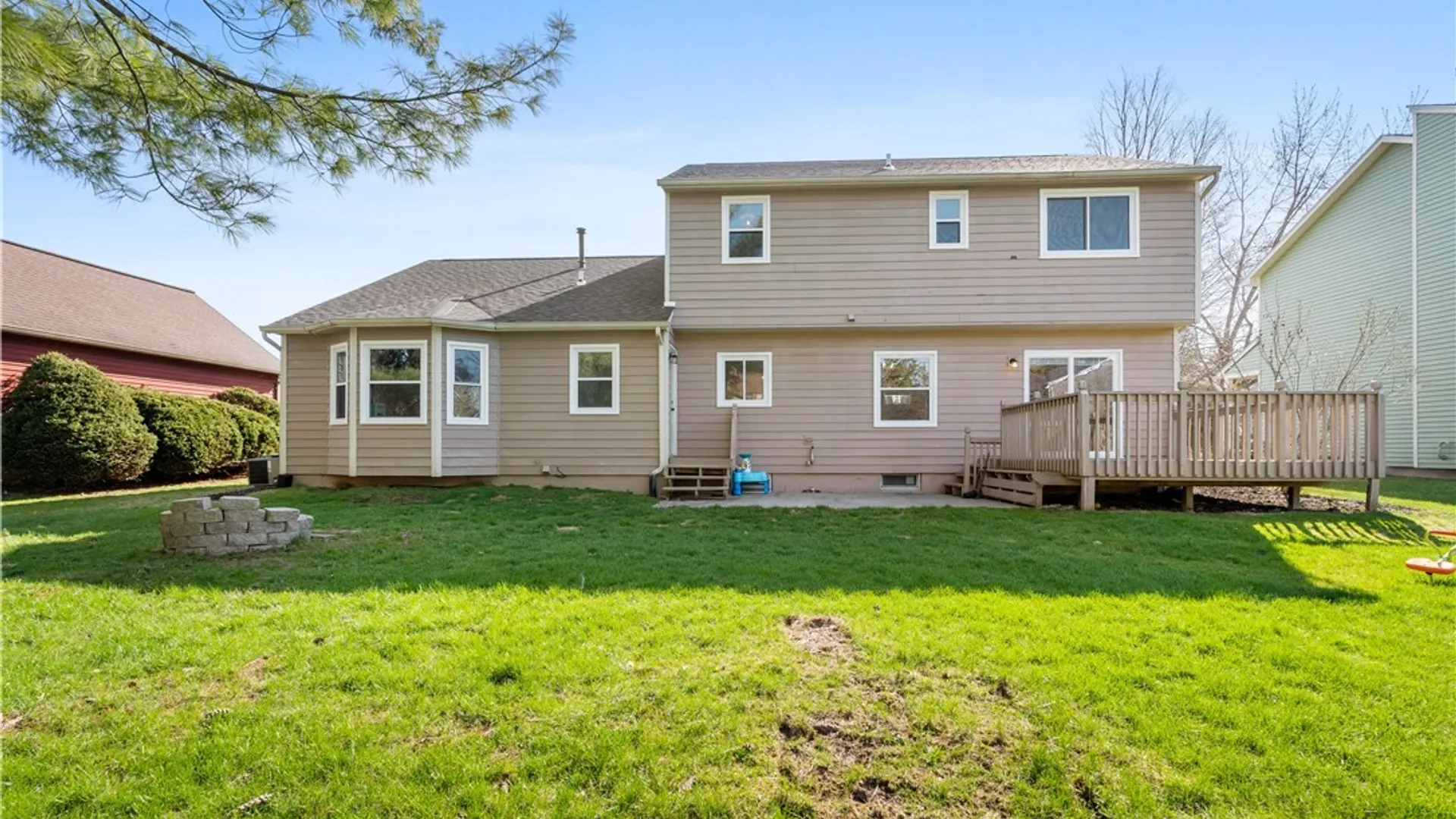 Property at 8611 Fieldway Lane, Cicero, NY 13039 42