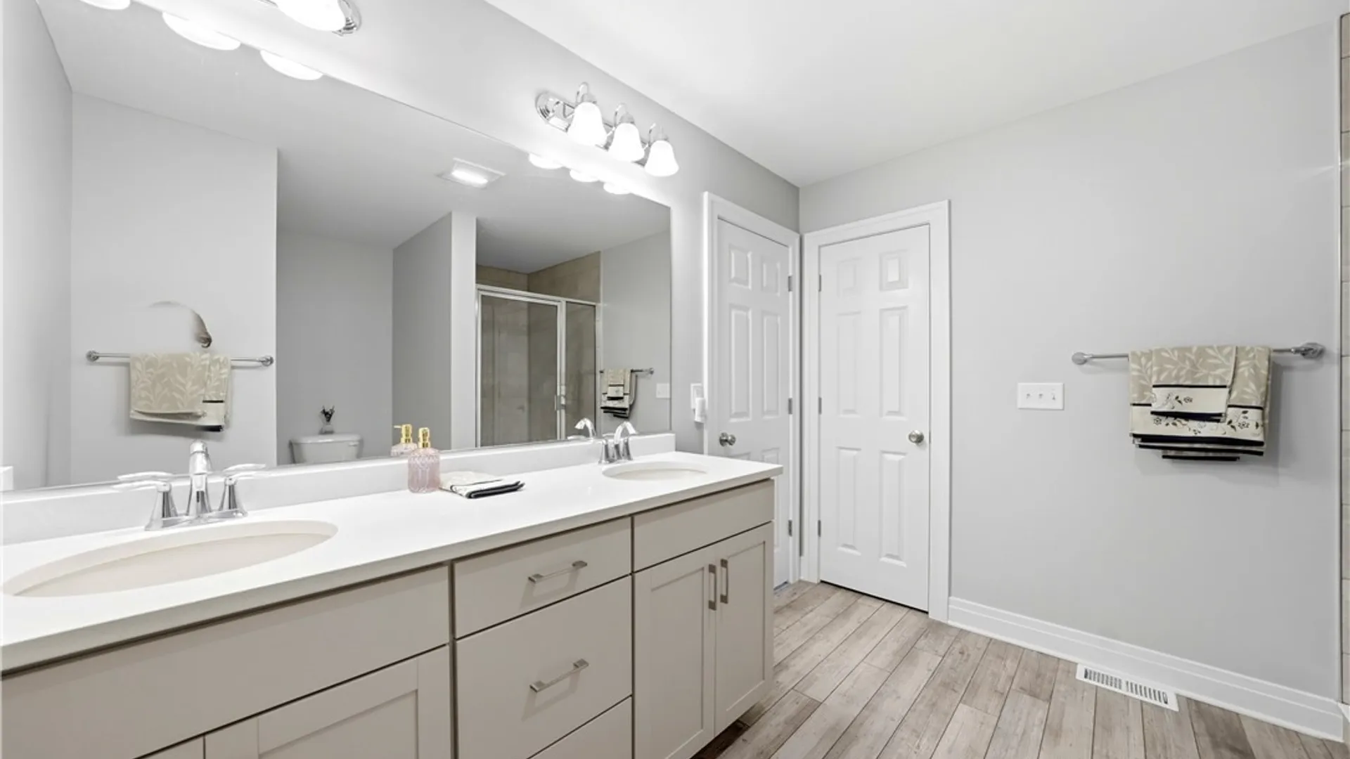 Property at 3353 Cedar Valley, Hamburg, NY 14075 23