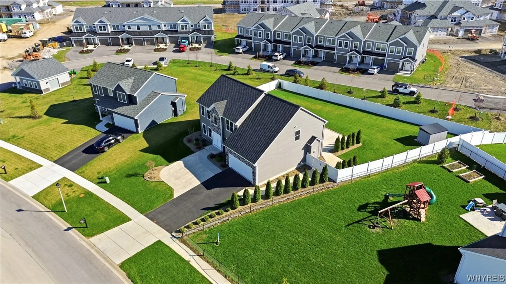 Property at 3353 Cedar Valley, Hamburg, NY 14075 40