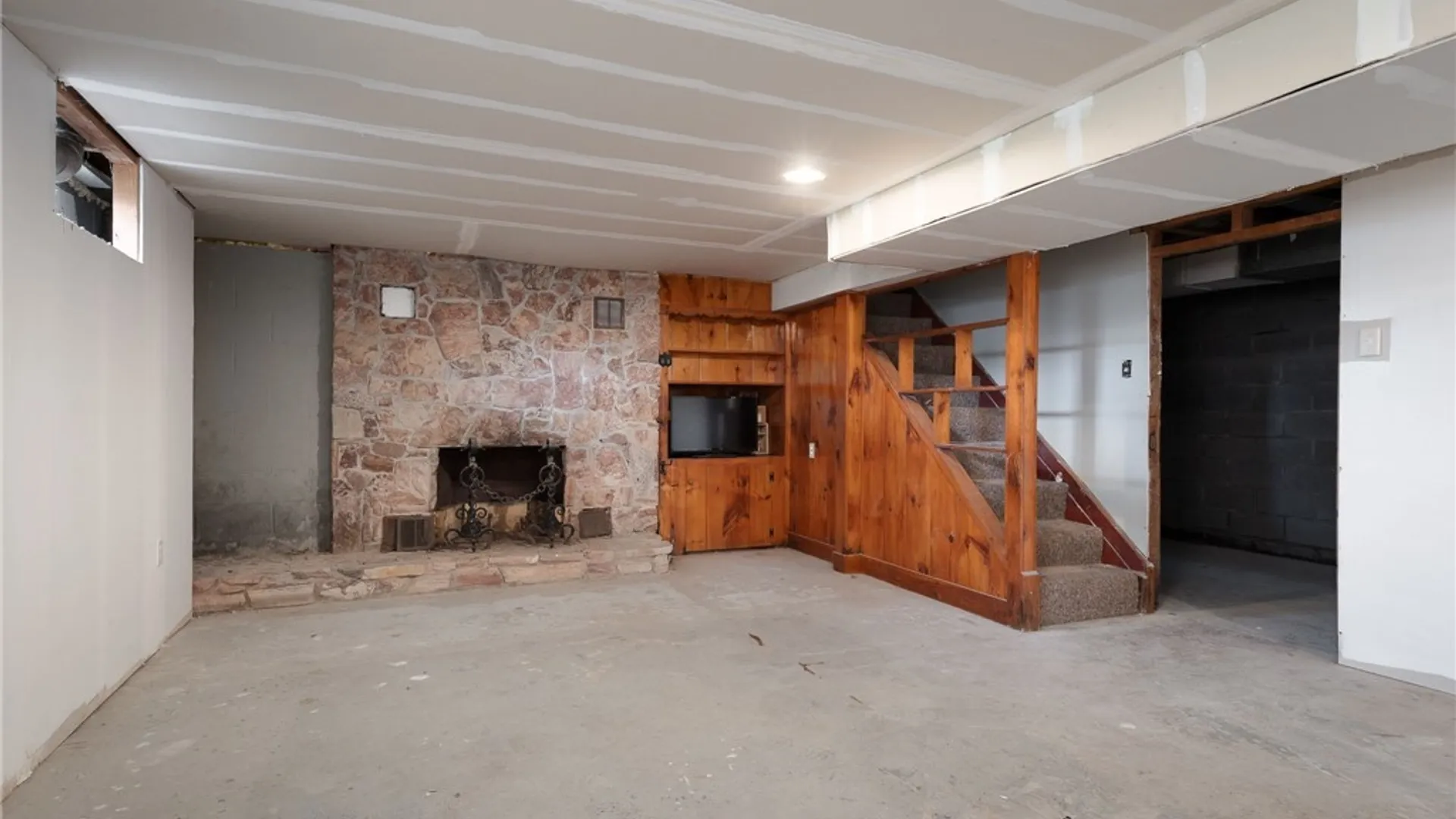 Property at 28095 Old Town Springs Road, Lyme, NY 13622 26