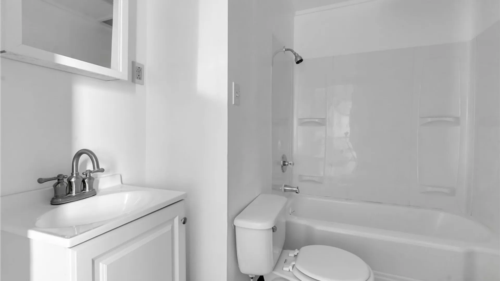 Property at 500 Massachusetts Avenue, Buffalo, NY 14213 10