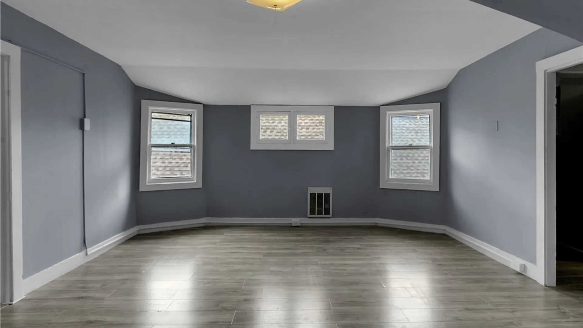 Property at 500 Massachusetts Avenue, Buffalo, NY 14213 22