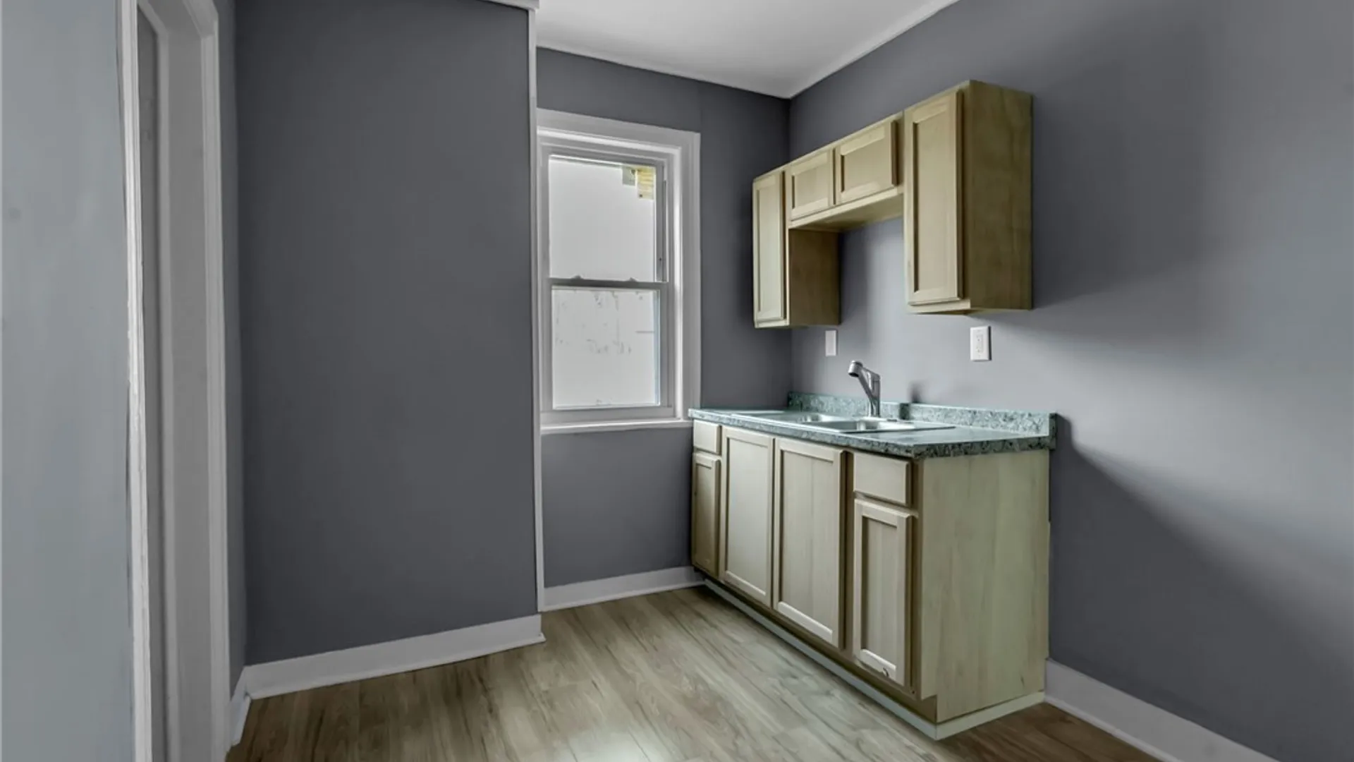 Property at 500 Massachusetts Avenue, Buffalo, NY 14213 9