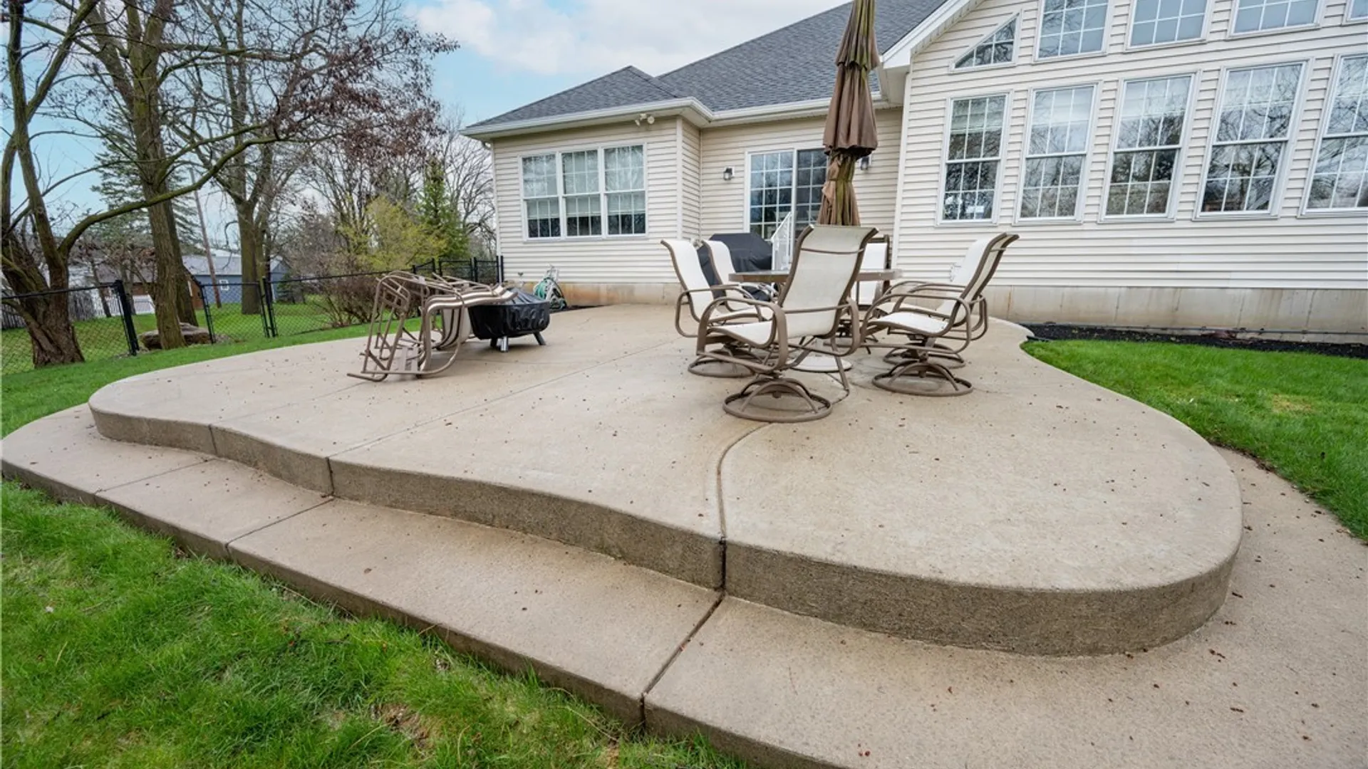 Property at 71 Rubino Court, Amherst, NY 14221 45