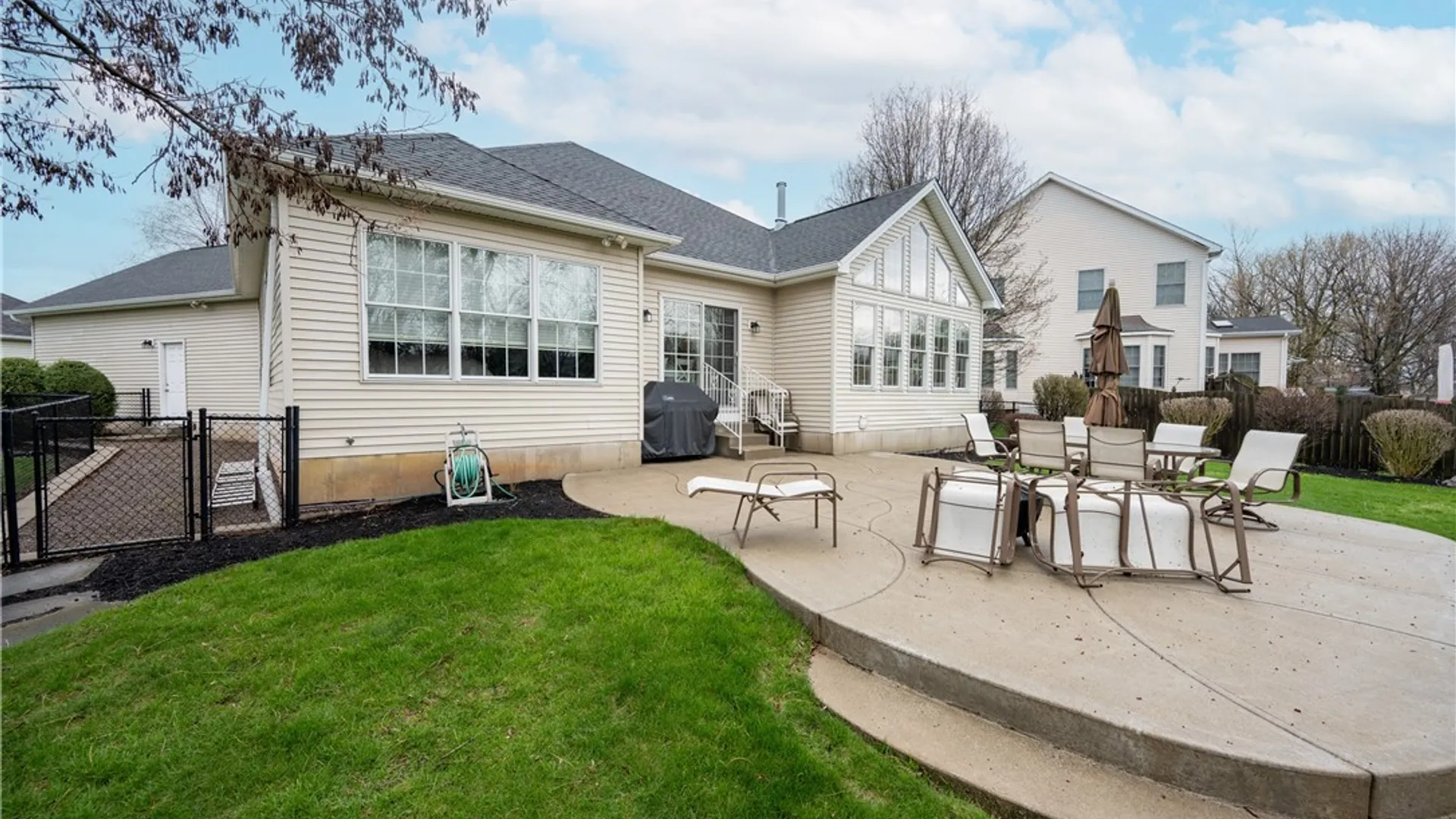 Property at 71 Rubino Court, Amherst, NY 14221 46