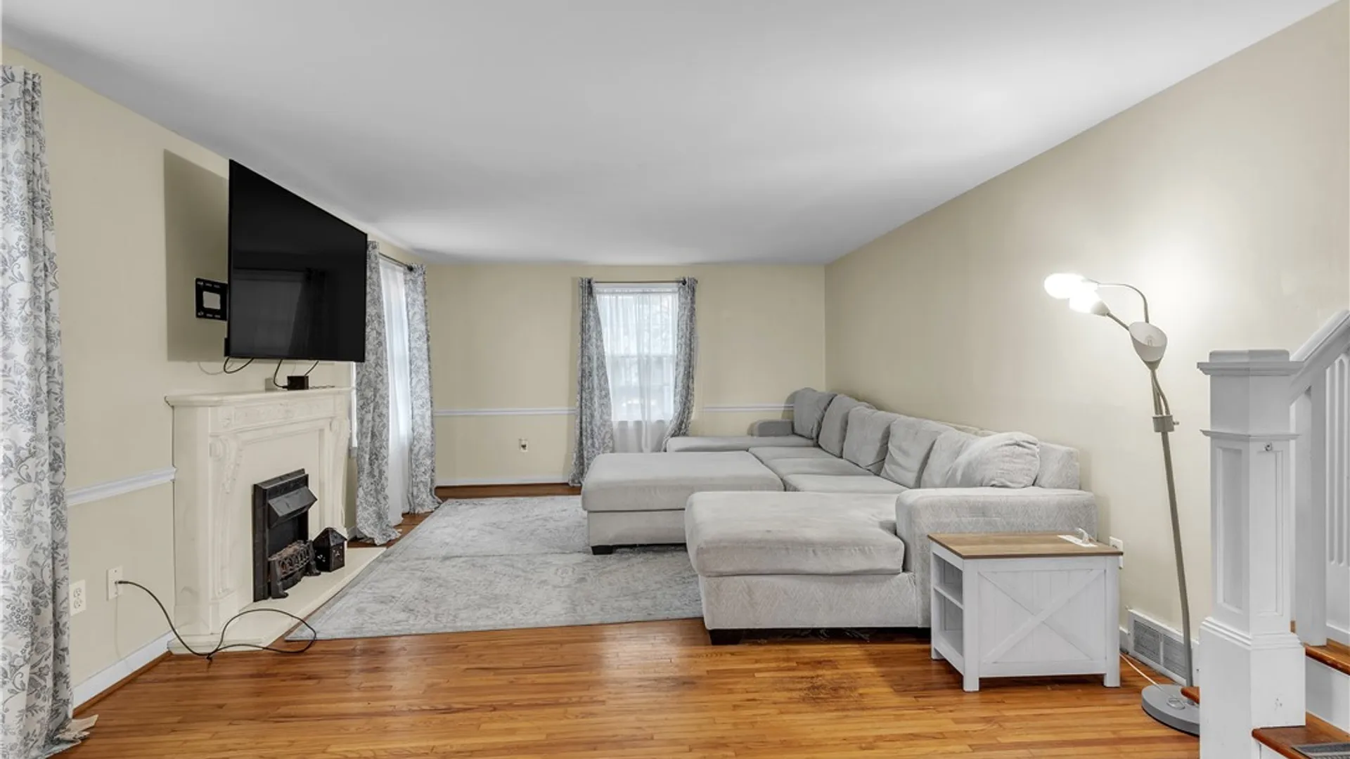 Property at 8525 Sunset Drive, Clarence, NY 14221 9