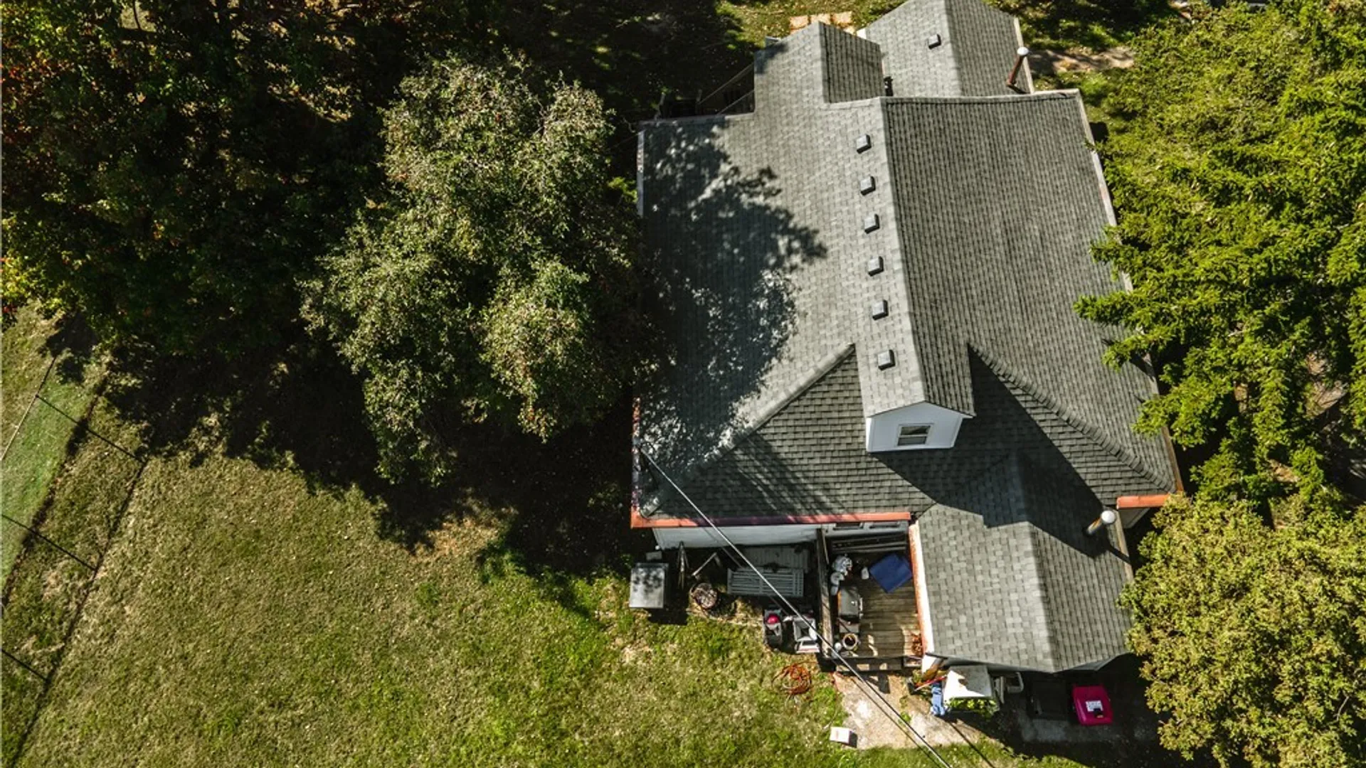 Property at 7 Cloyes Avenue, Lancaster, NY 14043 4