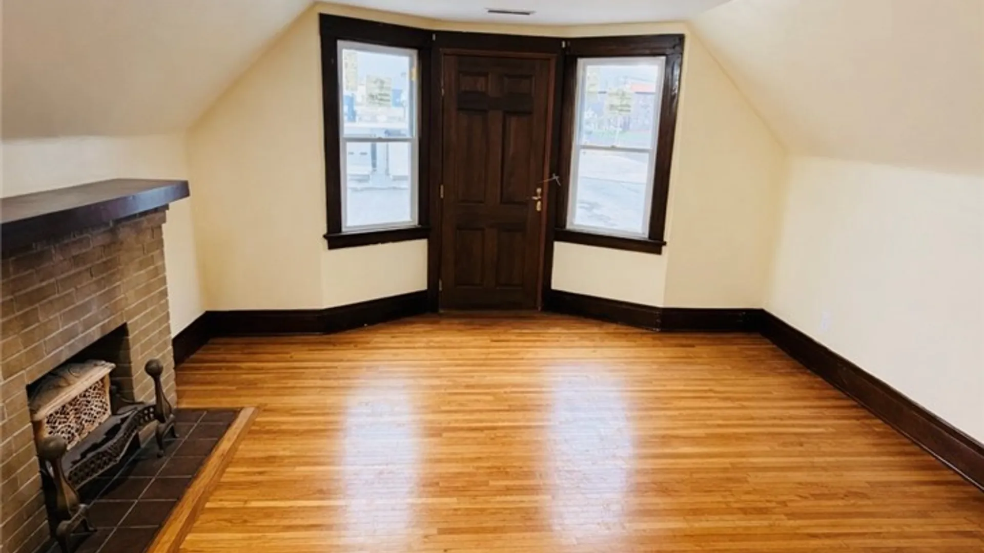 Property at 231 Grider Street, Buffalo, NY 14215 5