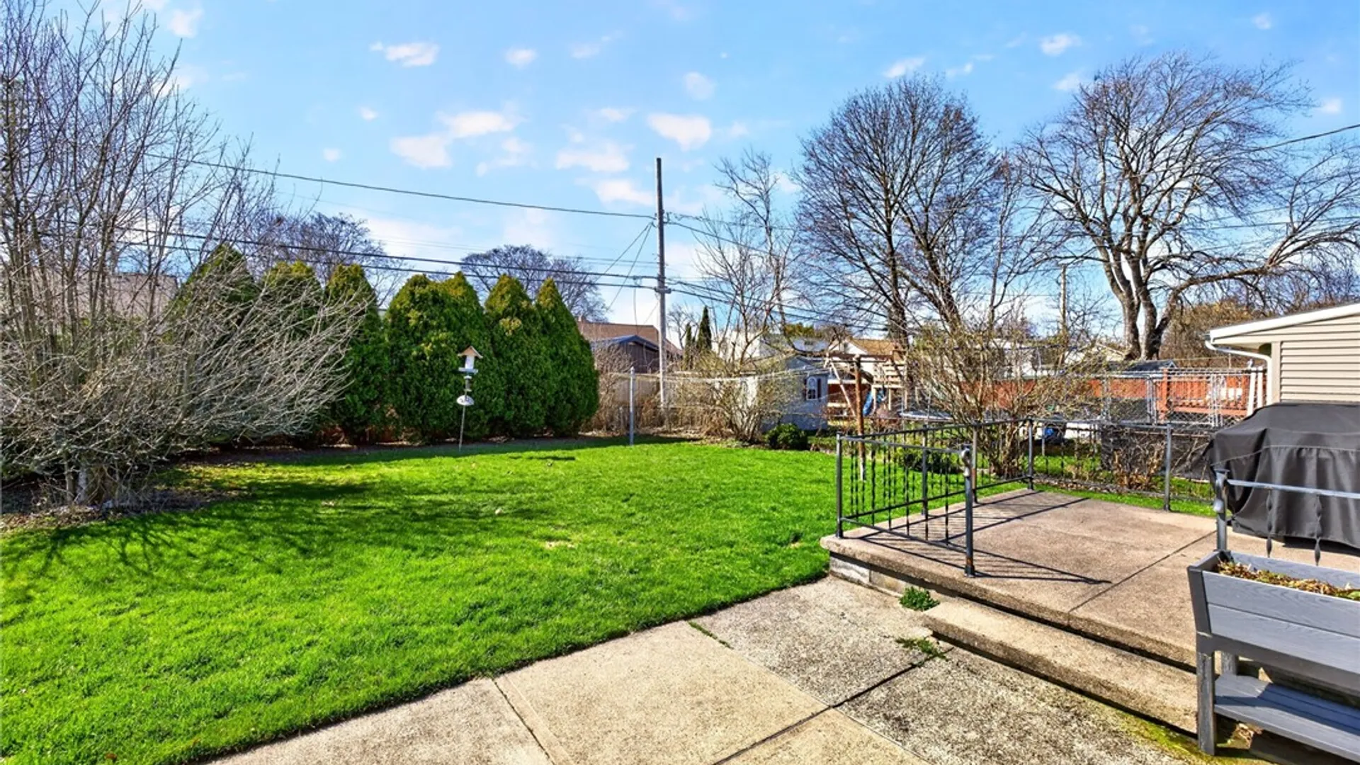 Property at 211 Cabot Road, Greece, NY 14626 24