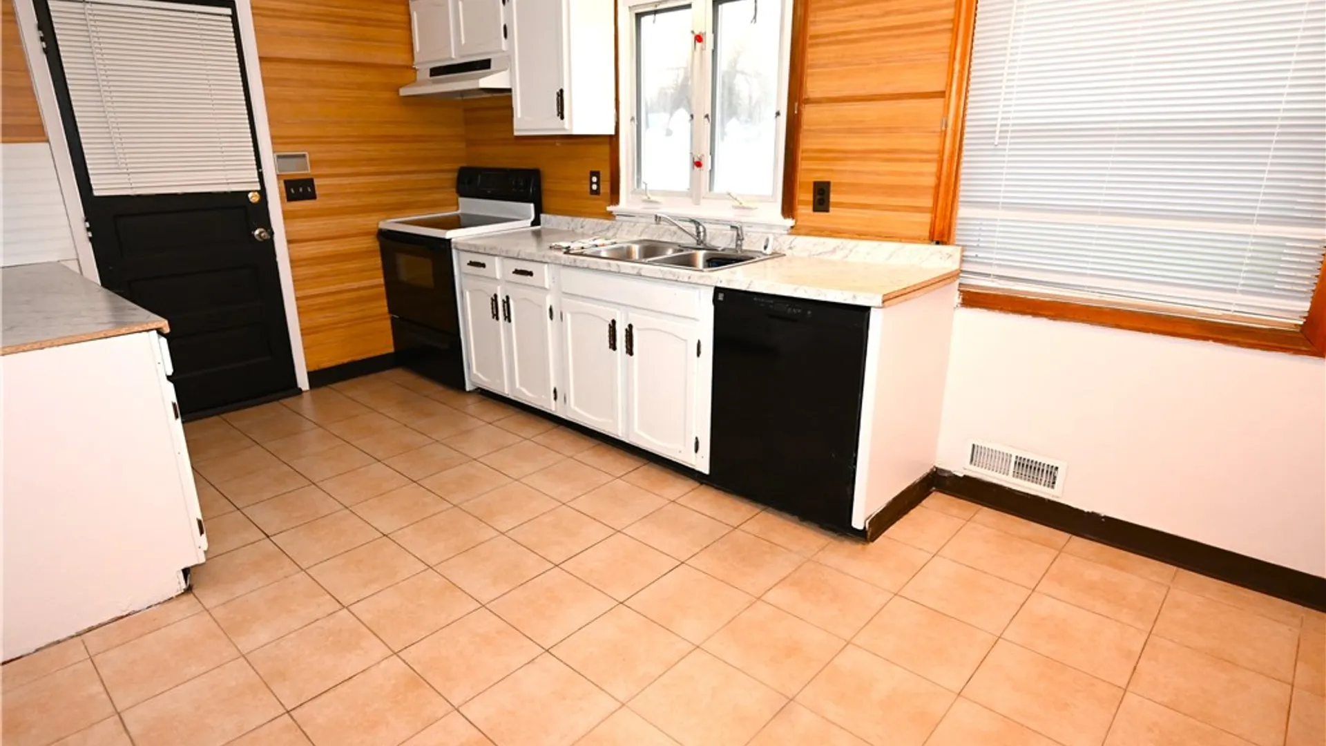 Property at 36 Jeanmoor Road, Greece, NY 14616 2