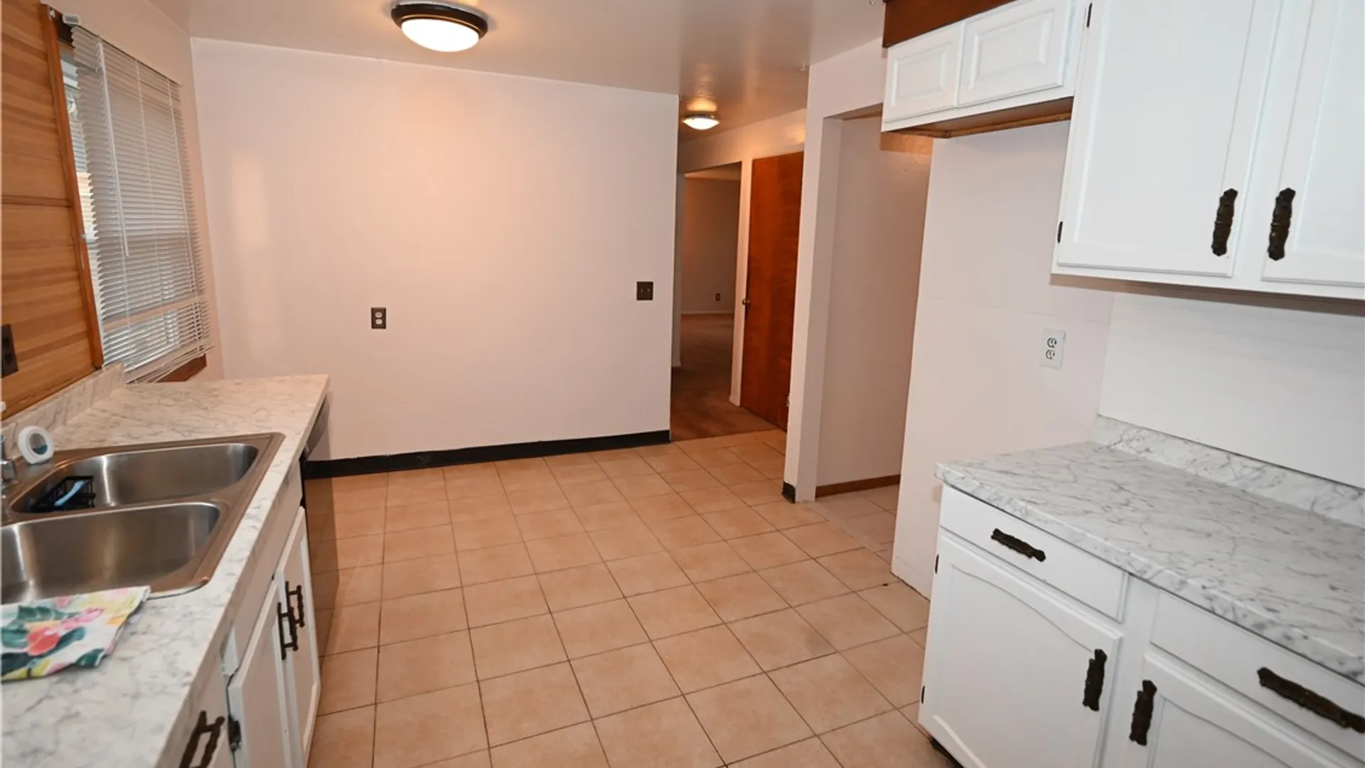 Property at 36 Jeanmoor Road, Greece, NY 14616 4