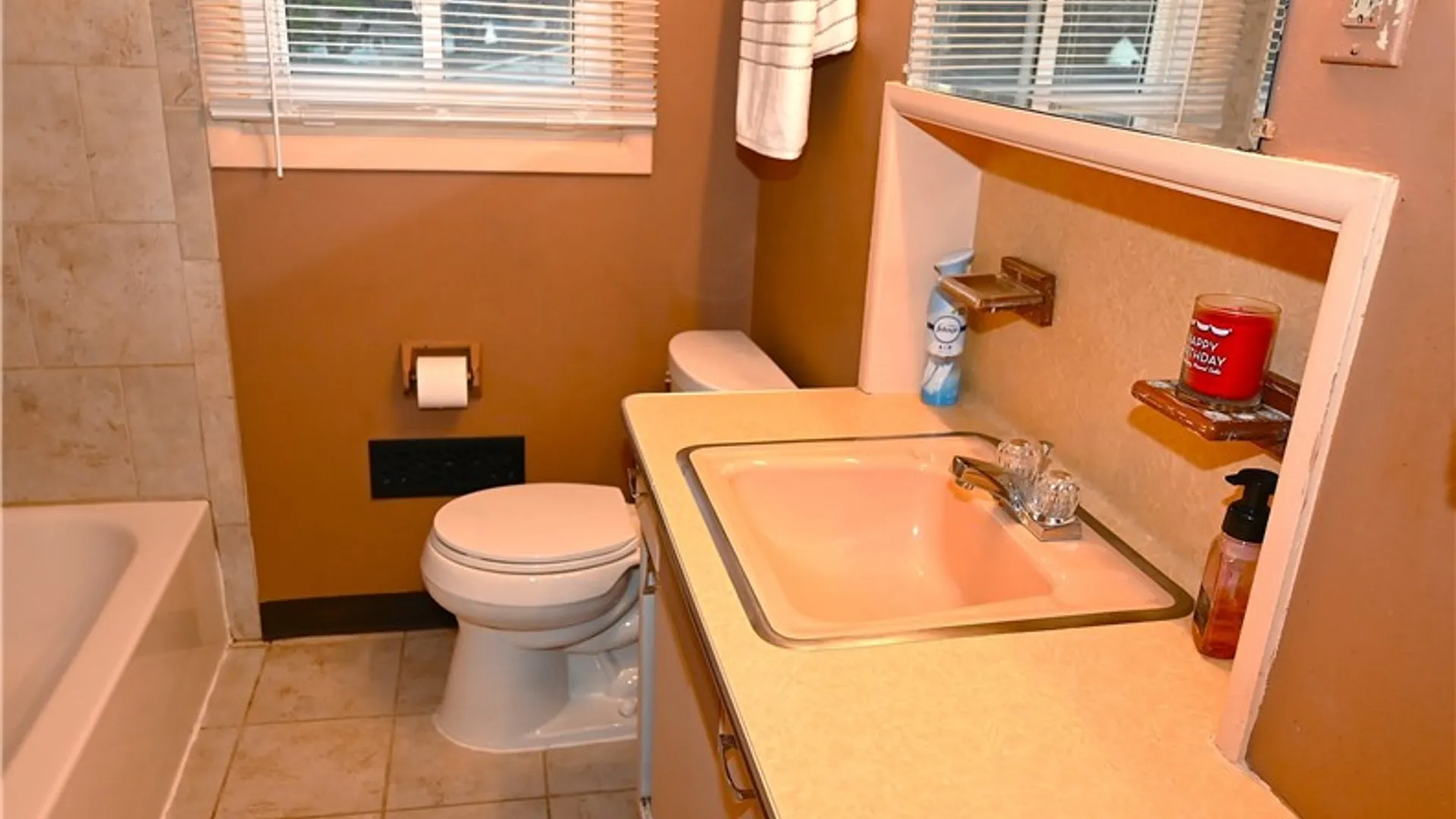 Property at 36 Jeanmoor Road, Greece, NY 14616 8