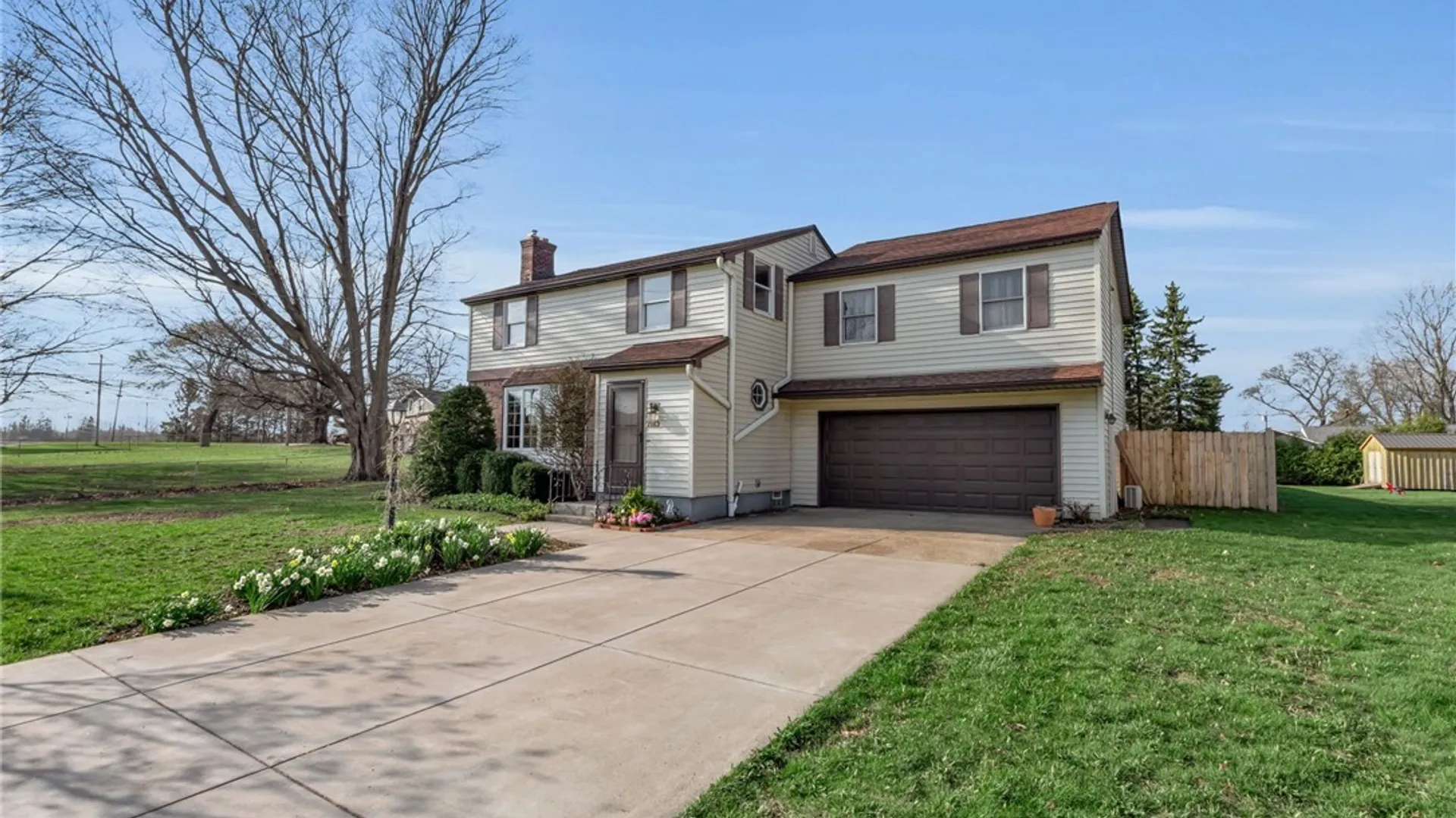 Property at 7163 Combs Drive, Eden, NY 14075 3