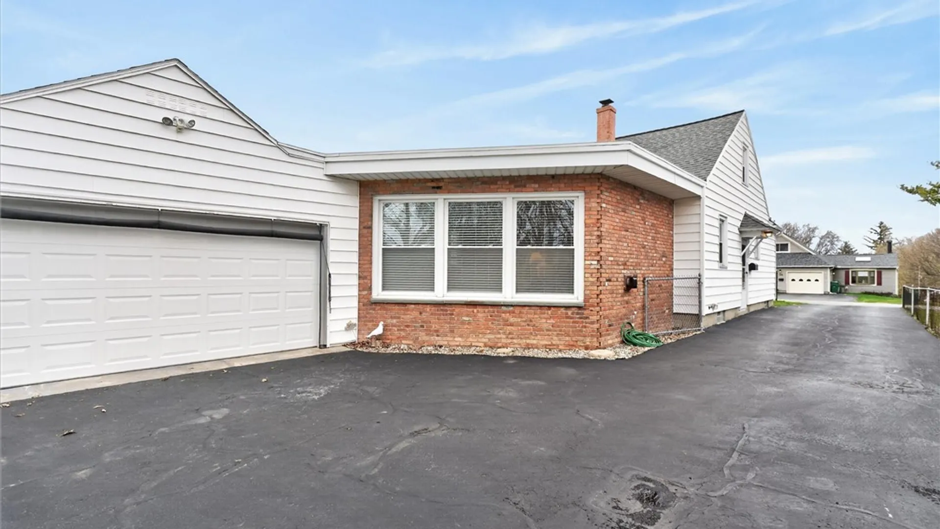 Property at 287 Lake Breeze Park, Irondequoit, NY 14622 13