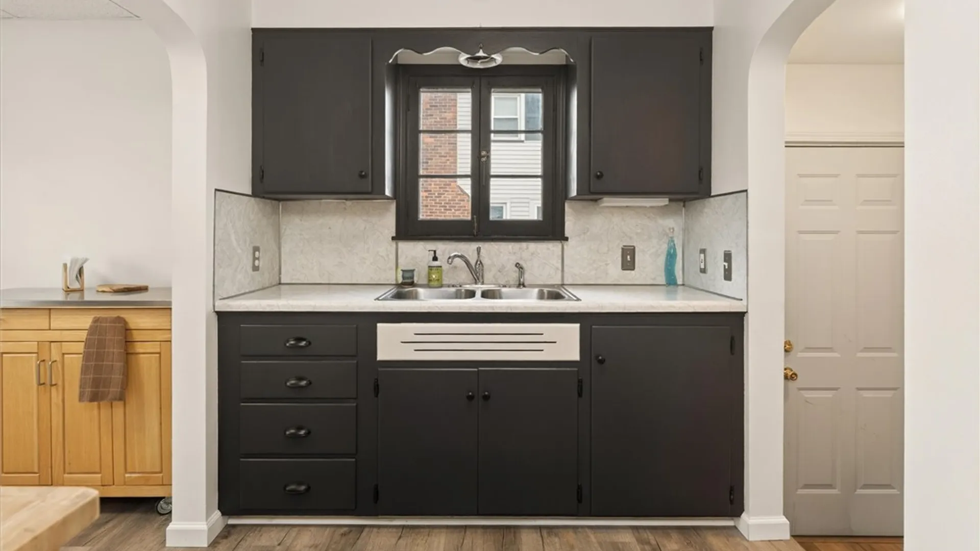 Property at 287 Lake Breeze Park, Irondequoit, NY 14622 23