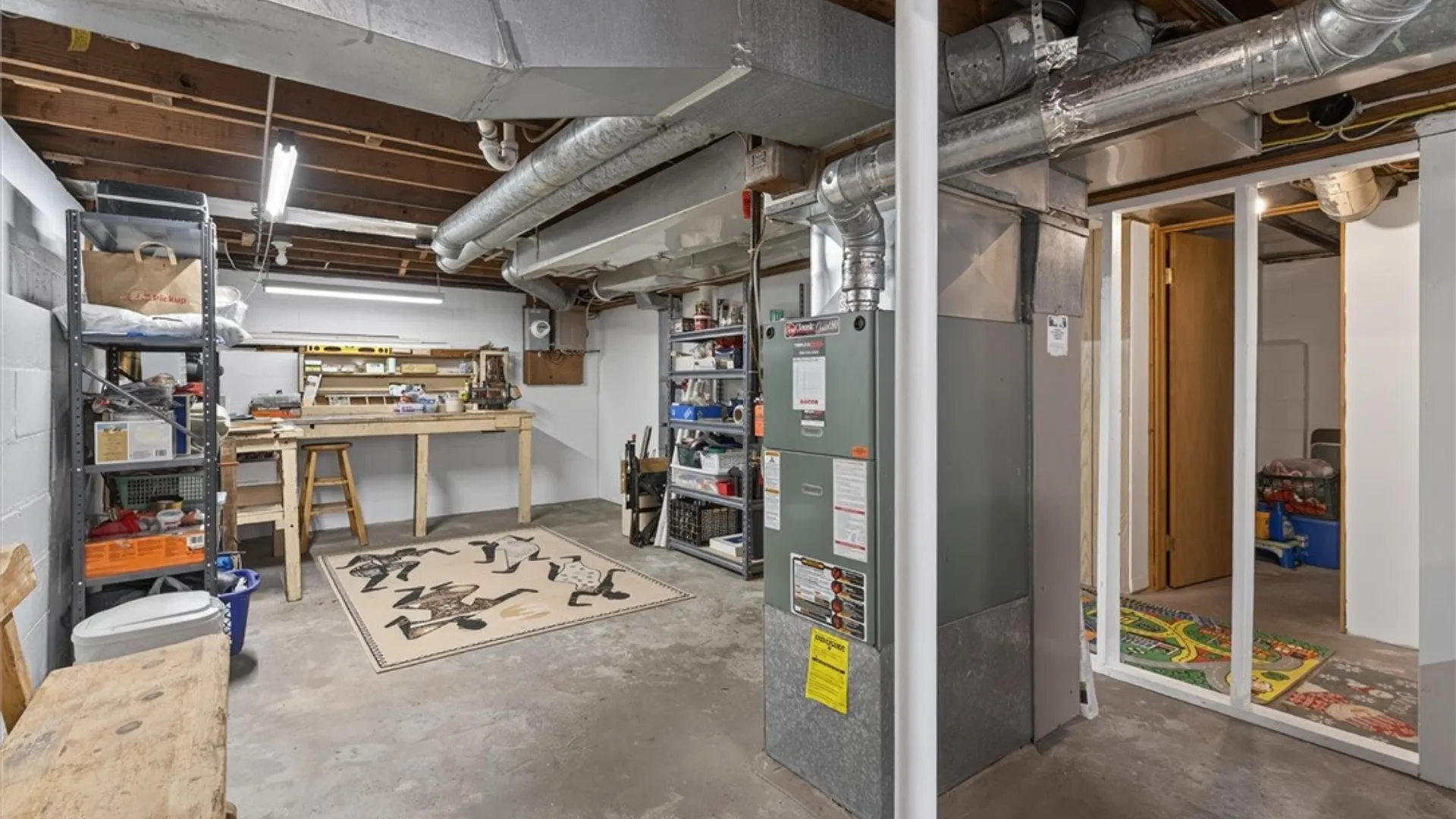 Property at 287 Lake Breeze Park, Irondequoit, NY 14622 47