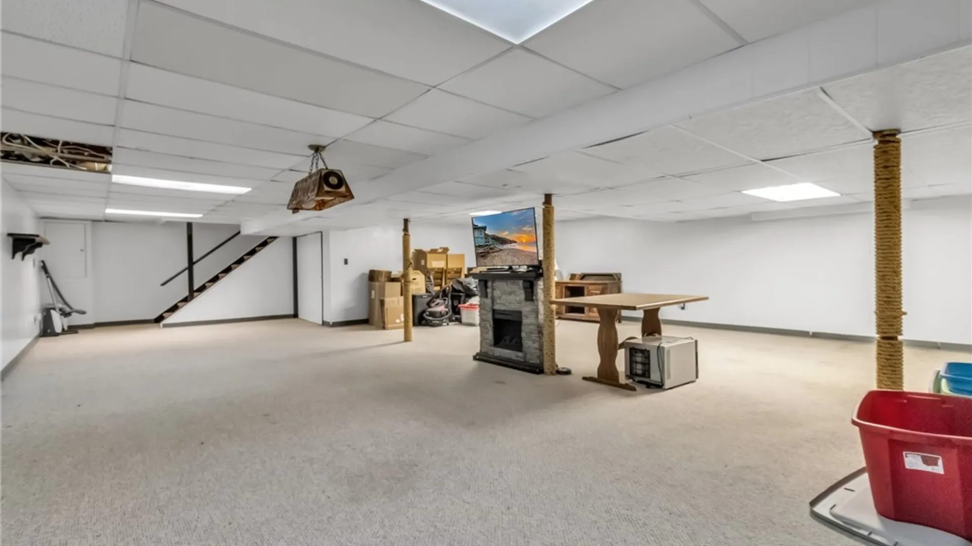 Property at 20 Rolling Meadow Lane, Amherst, NY 14051 40