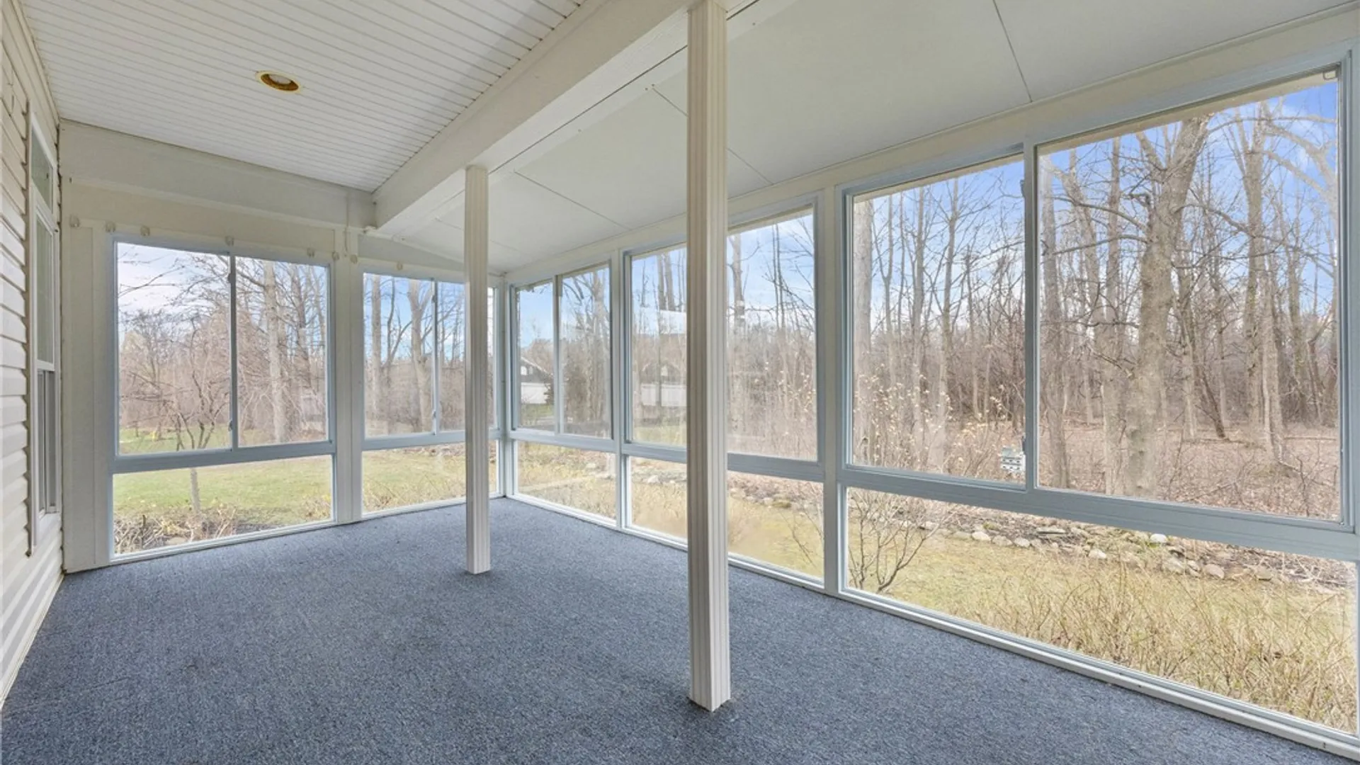 Property at 84 Marc Mar, Gates, NY 14606 21