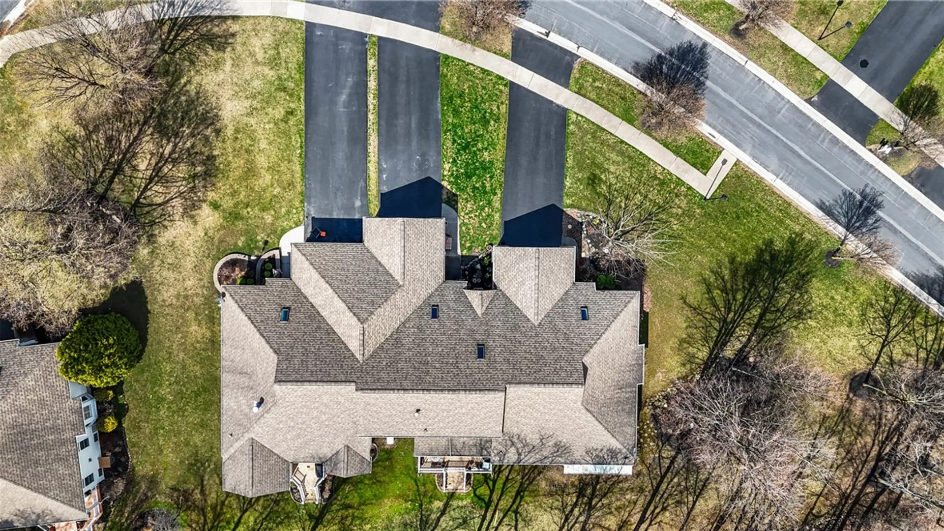 Property at 84 Marc Mar, Gates, NY 14606 4