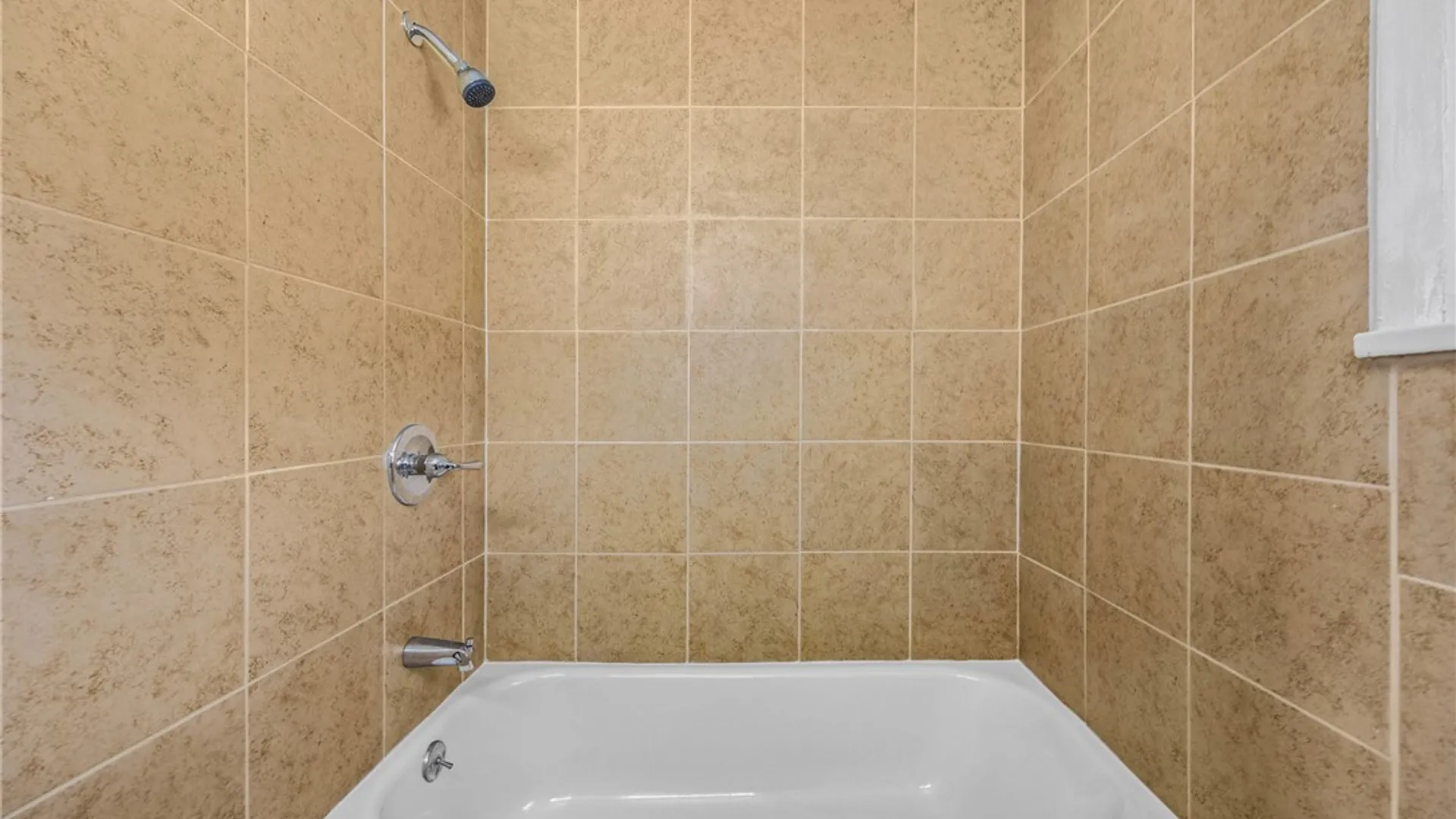 Property at 292 Knapp Avenue, Irondequoit, NY 14609 15