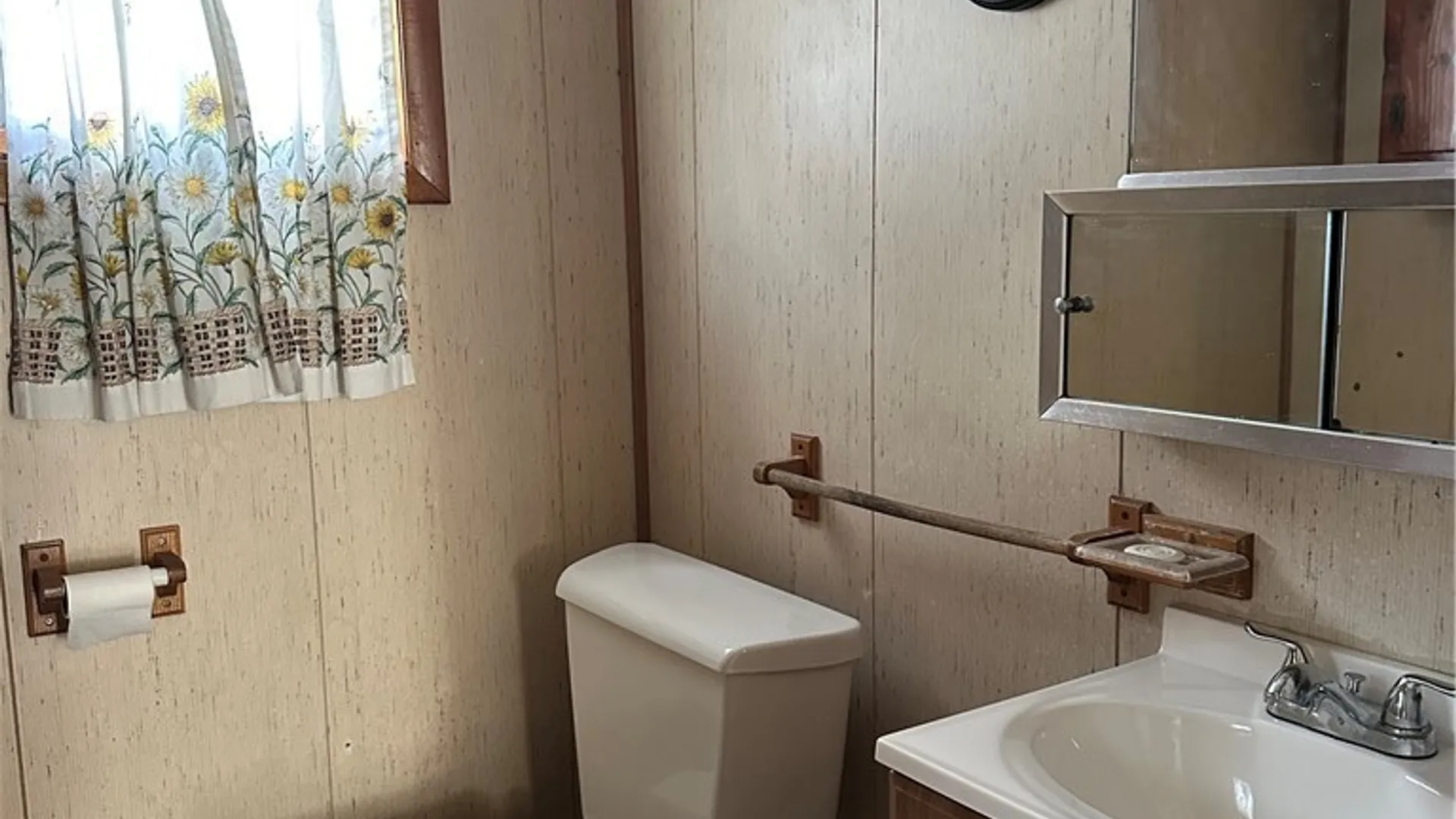 Property at 71 Friendship Street, Bolivar, NY 14715 15