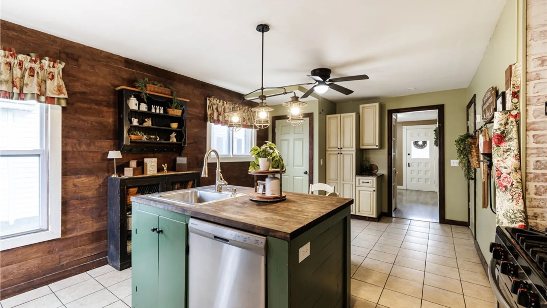 Property at 30 Pearl Street, Batavia City, NY 14020 11