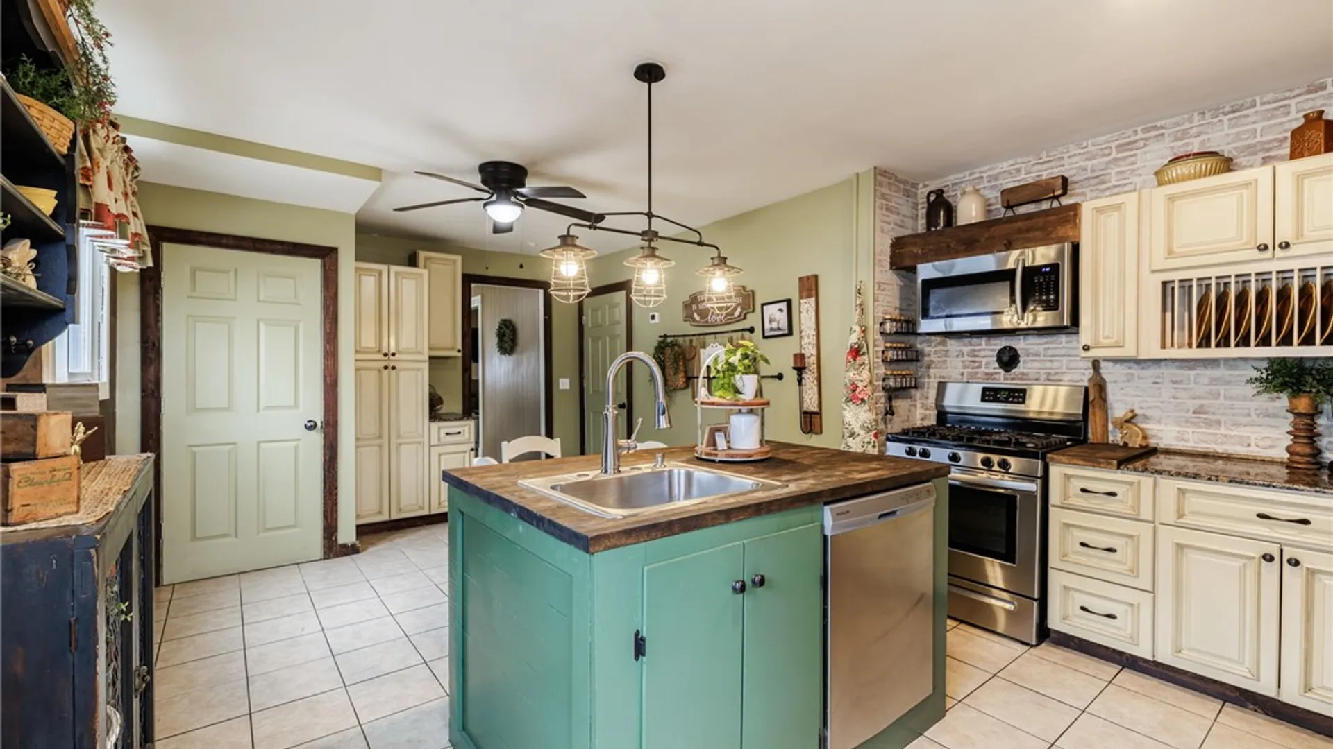 Property at 30 Pearl Street, Batavia City, NY 14020 13