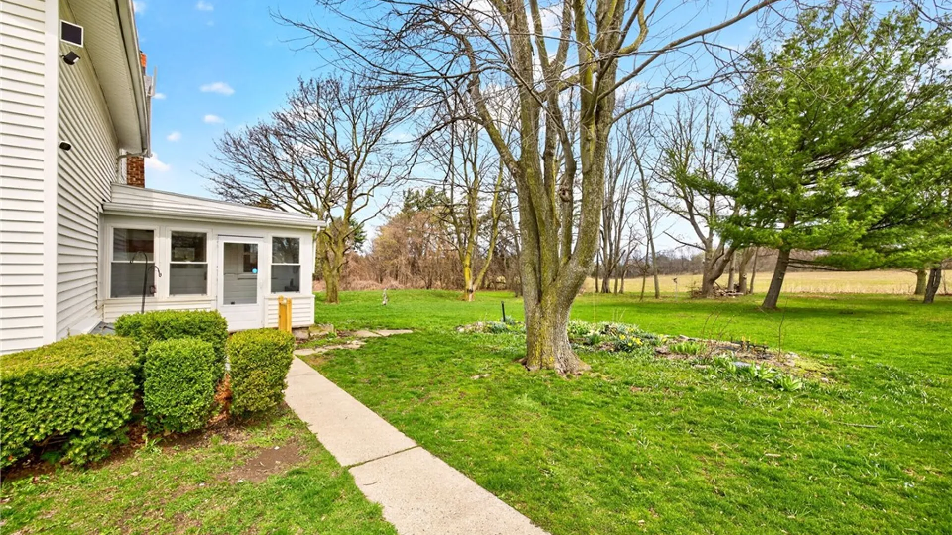 Property at 920 Scottsville Chili Road, Chili, NY 14546 24
