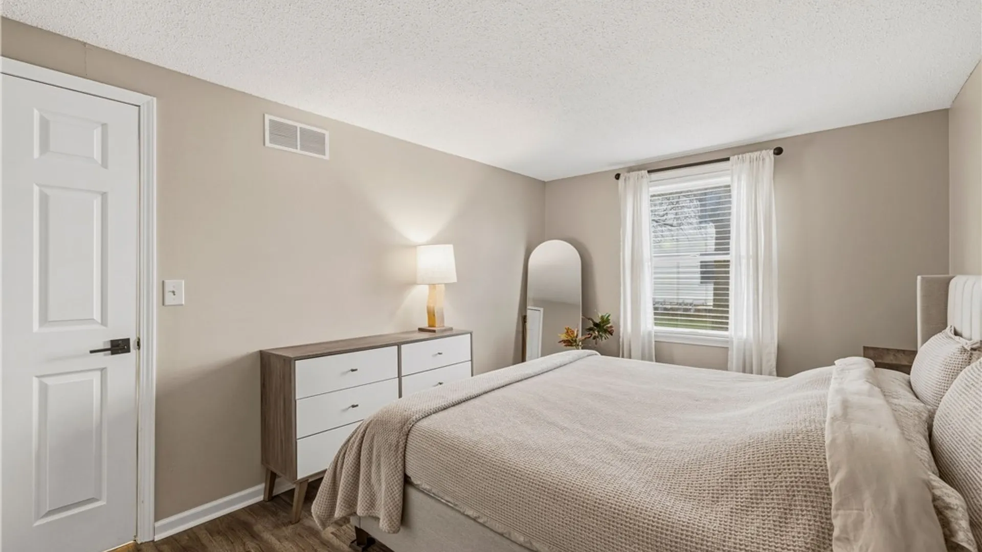 Property at 4613 Chestnut Ridge Road, Amherst, NY 14228 13